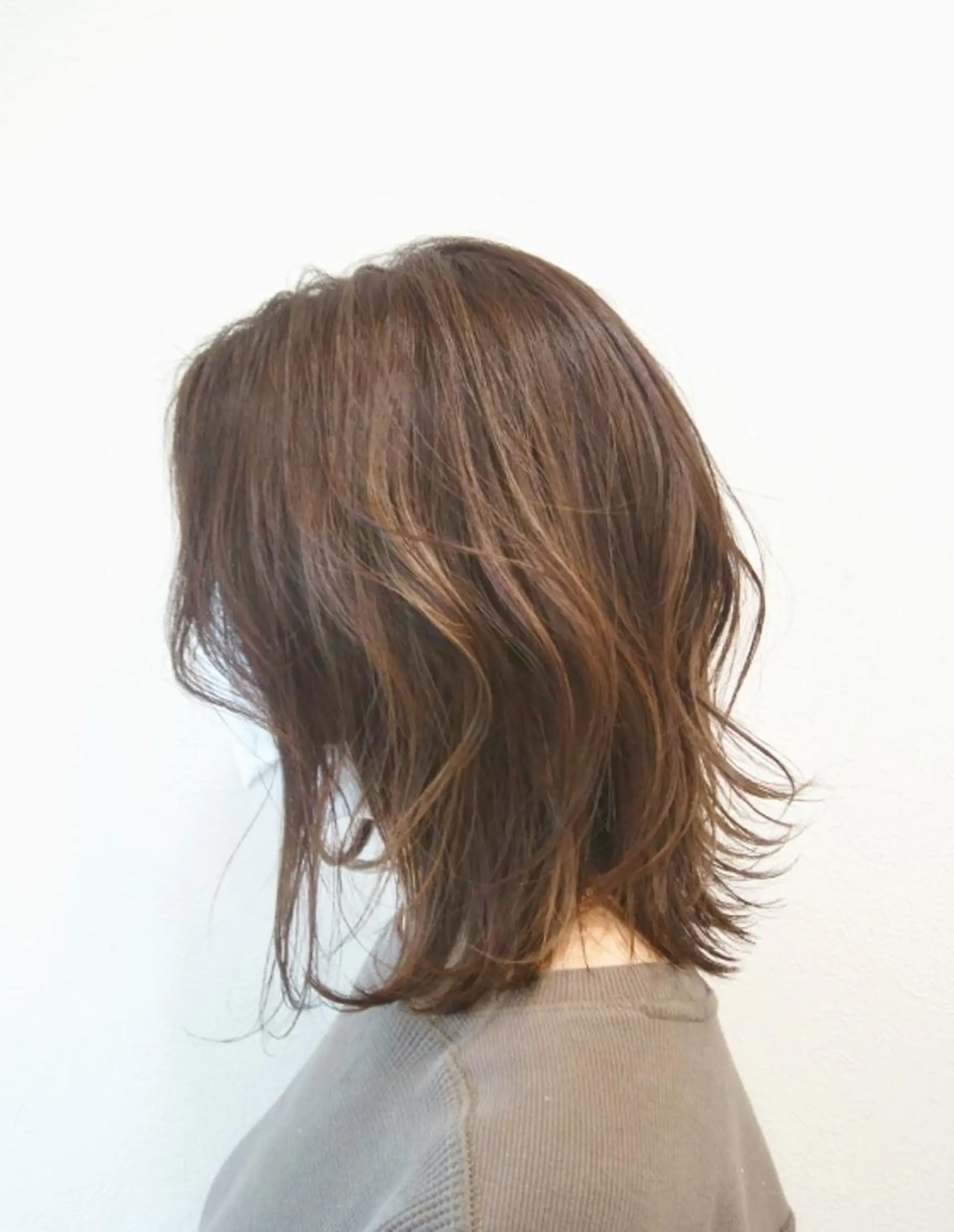 ミディアム カラー 菅原 綾のヘアスタイル