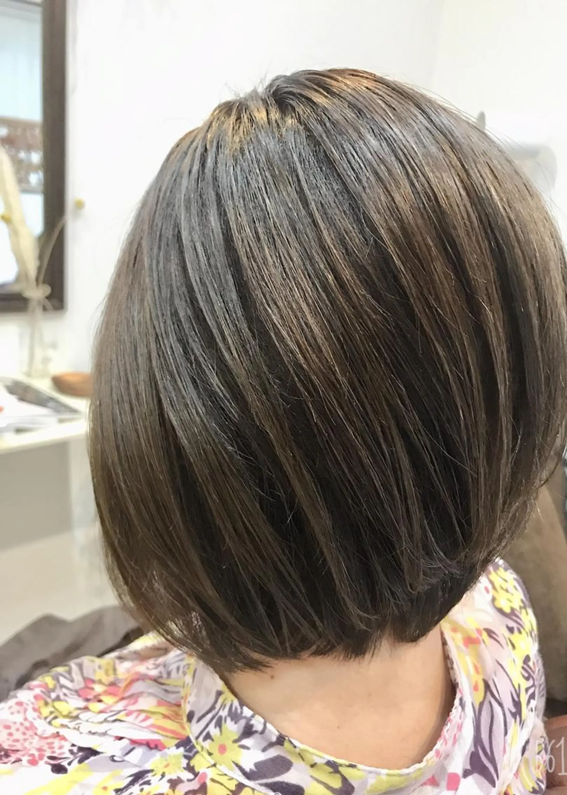 ショート カラー hair works raptureのヘアスタイル