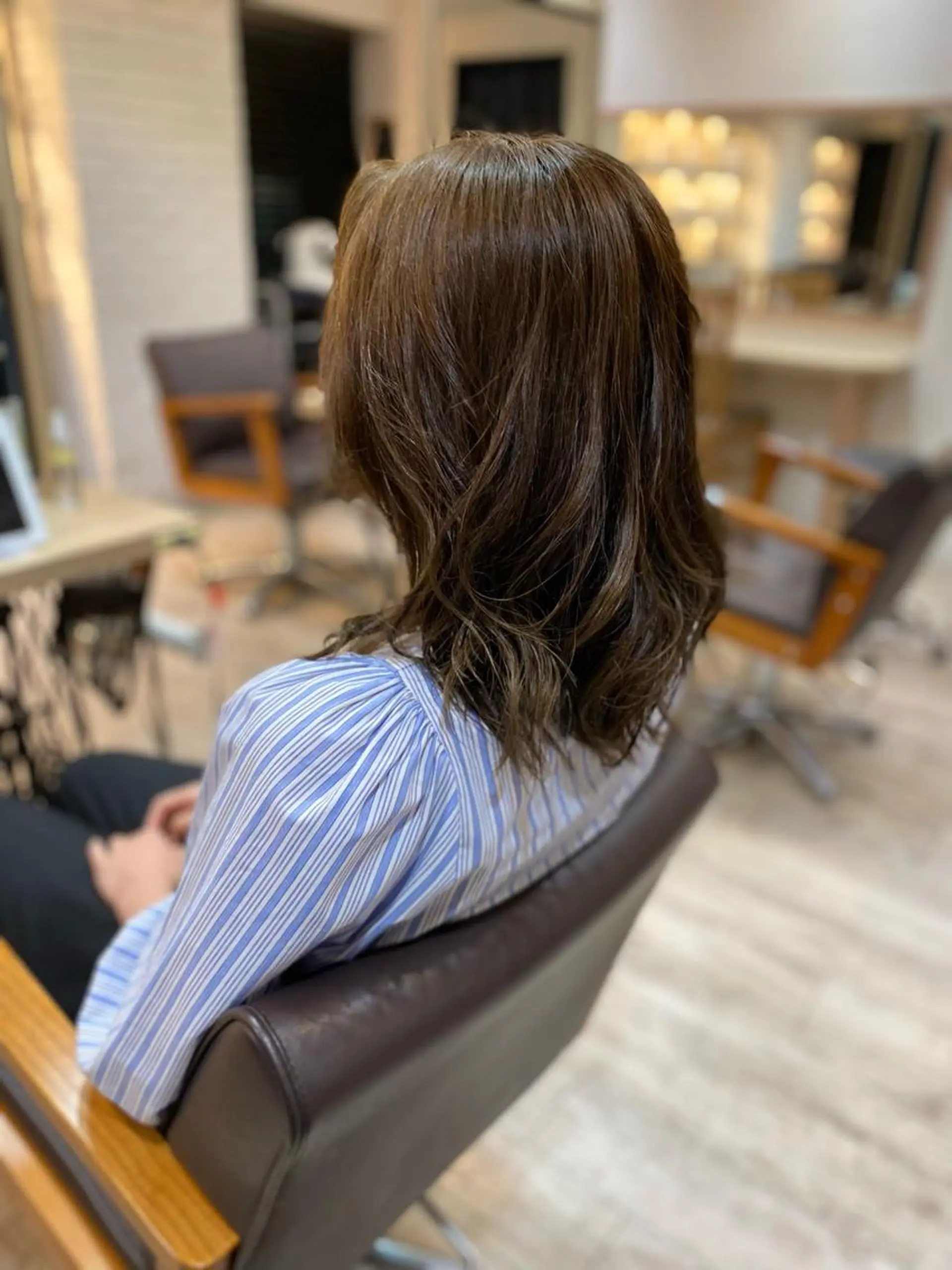 セミロング カラー ヨシダ フミノリのヘアスタイル