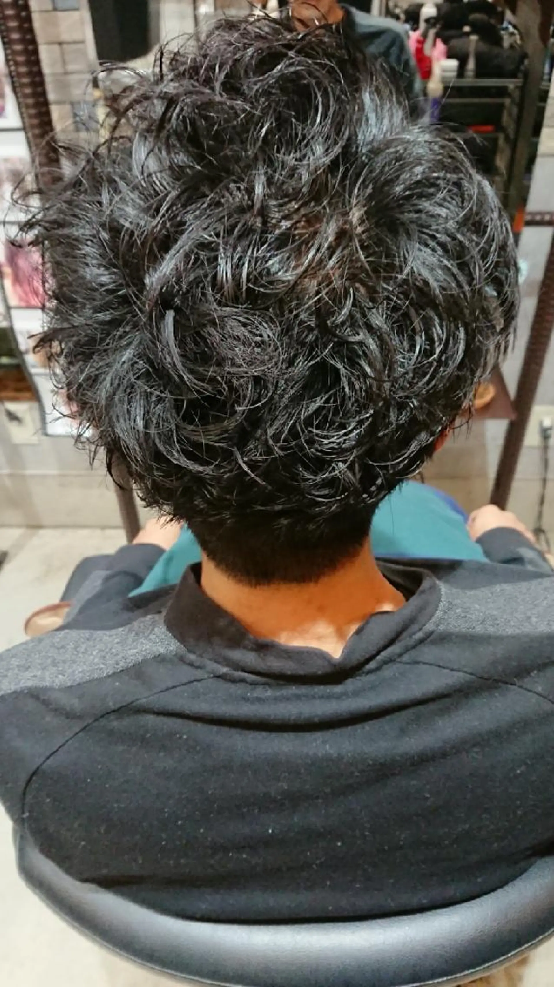 メンズ パーマ 浅野  勇貴のヘアスタイル