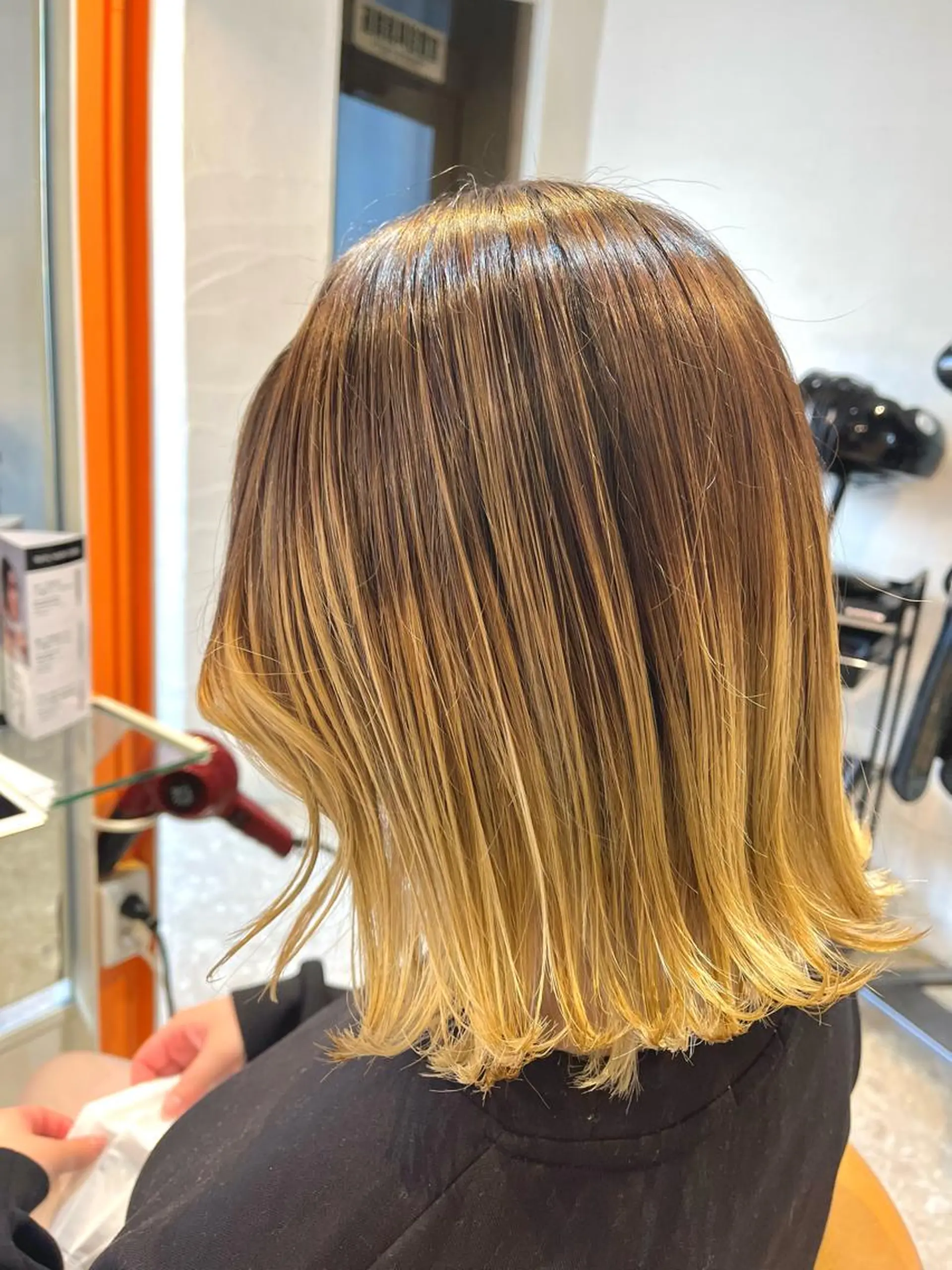 ミディアム カット うしだ かおるのヘアスタイル