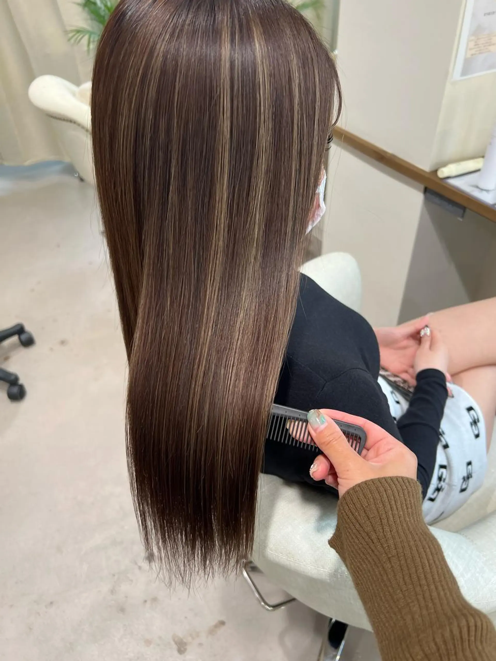 ロング ココルアナ 豊中美容室のヘアスタイル