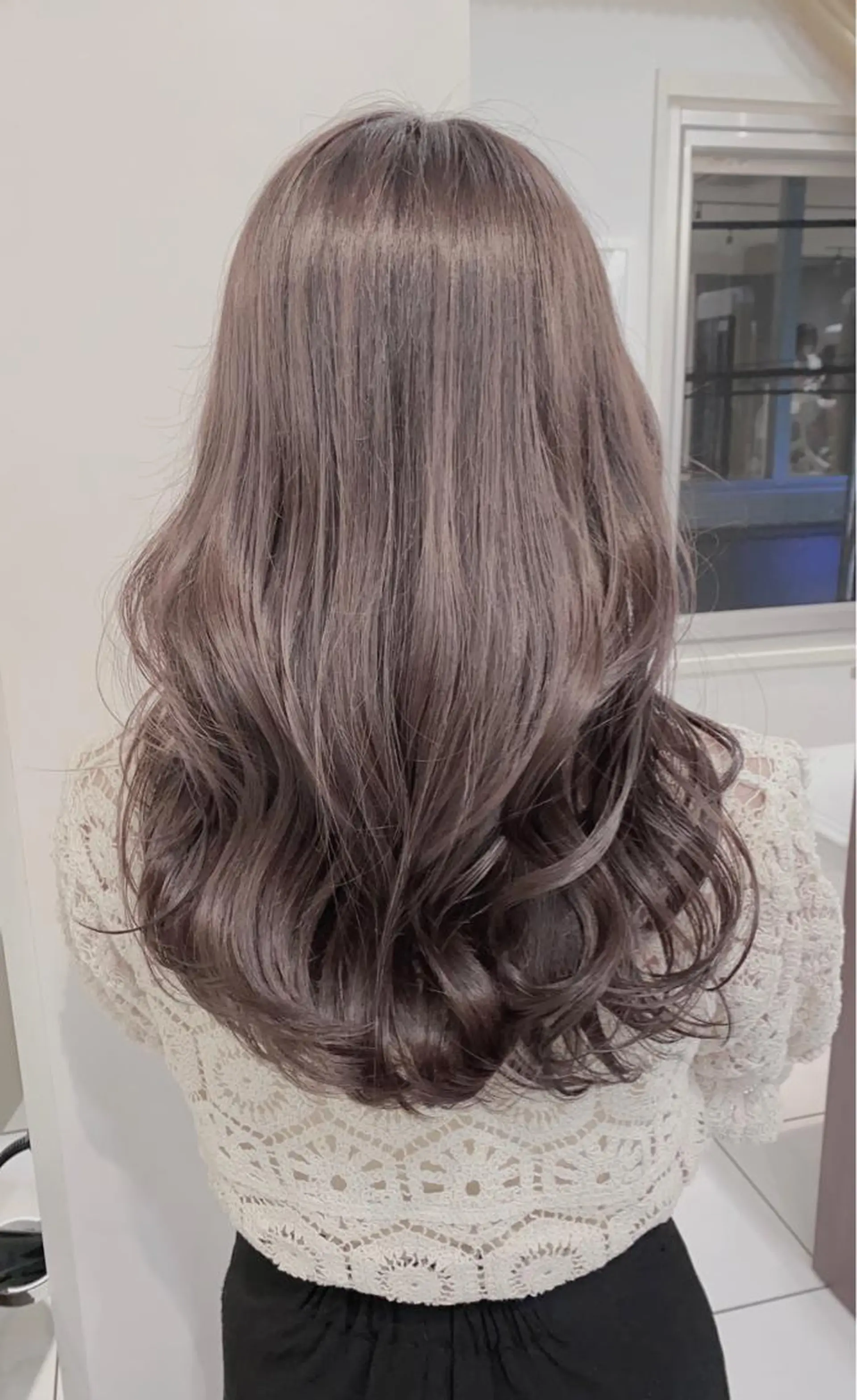 ロング カラー アディクシーカラー 透明感カラー ✨くびれスタイル✨️ 戸嶋穂乃香のヘアスタイル