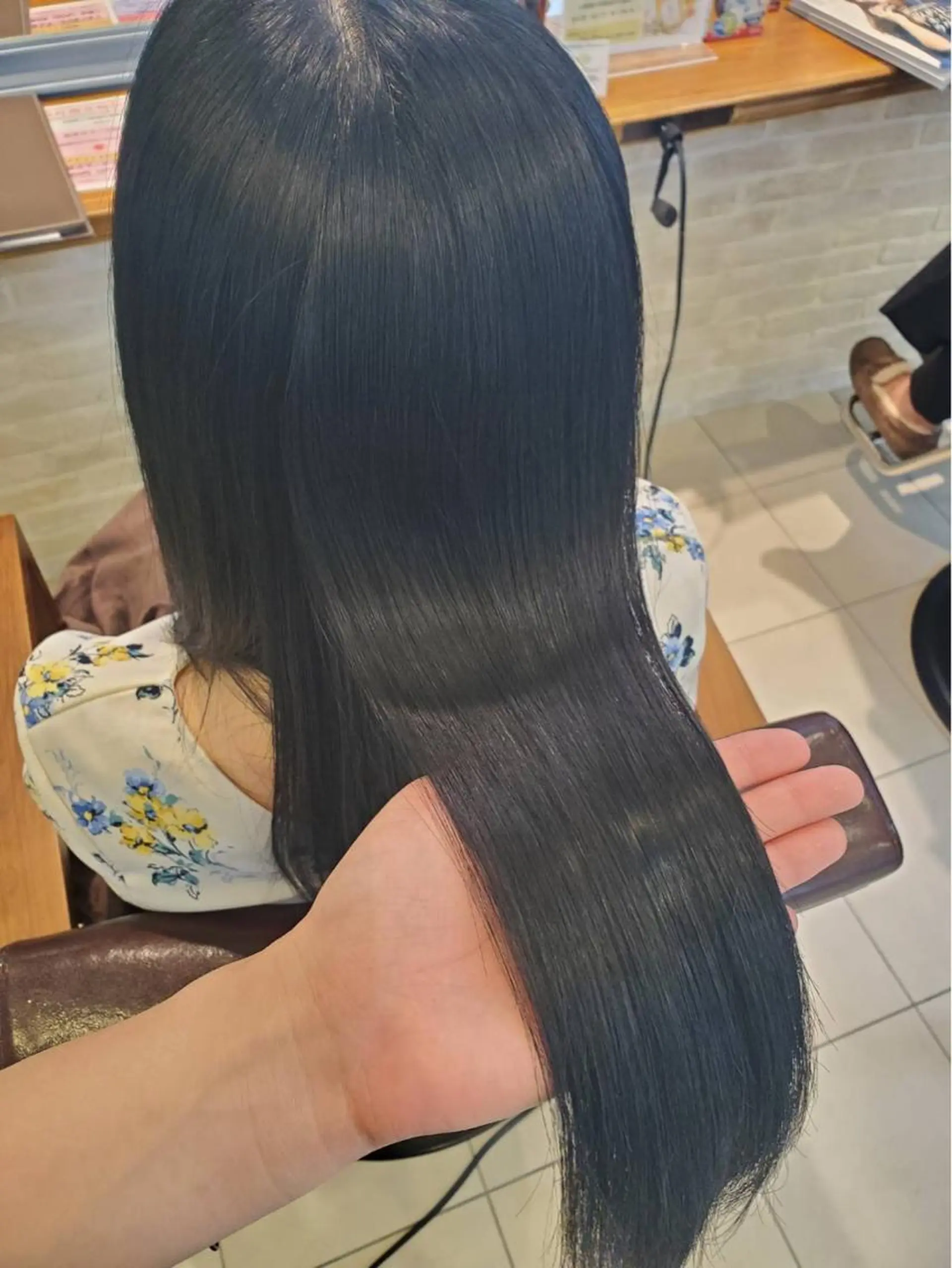 ロング Comado所属・中沢梨々花 🎀透明感カラーのヘアスタイル