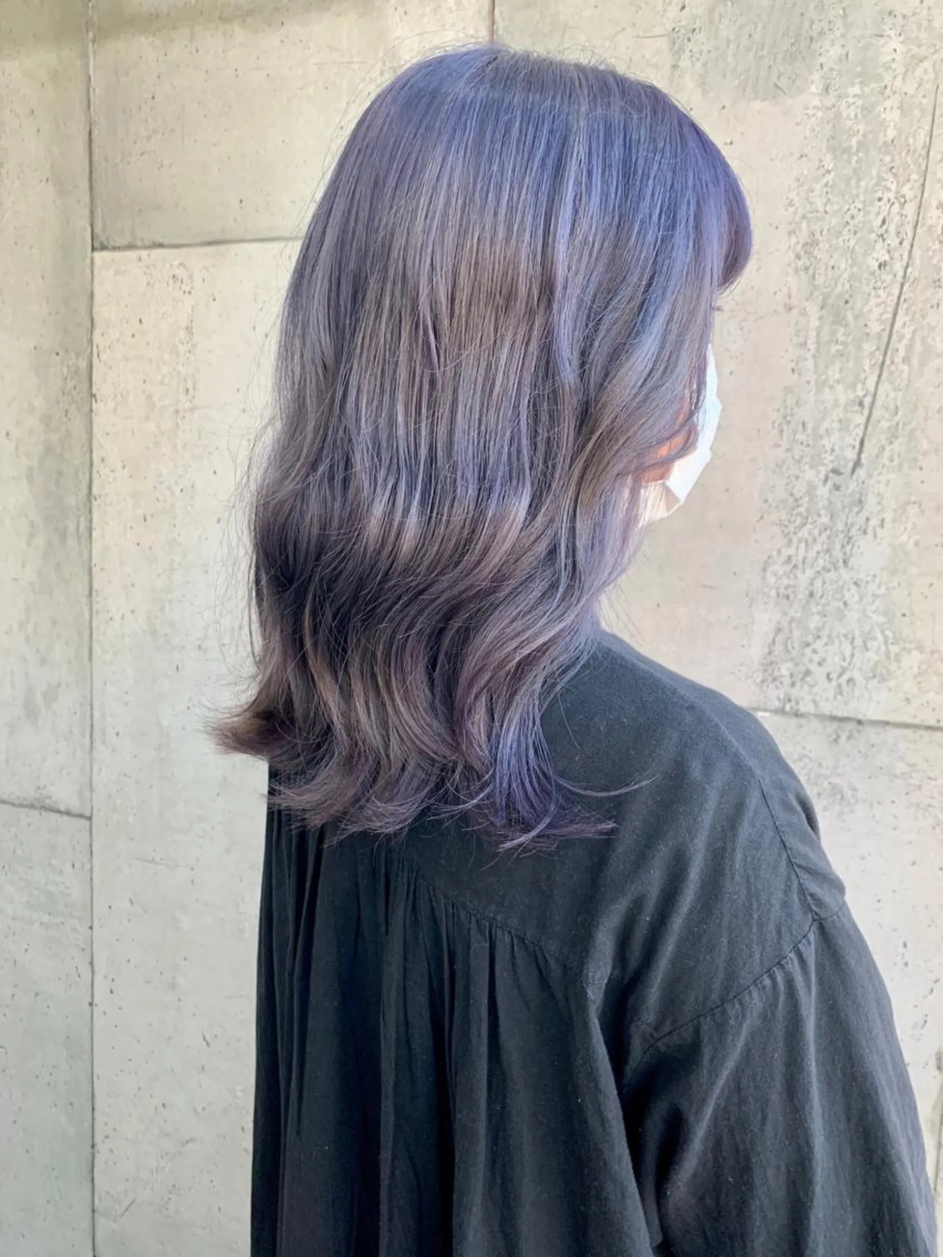 セミロング 大内 志穂のヘアスタイル