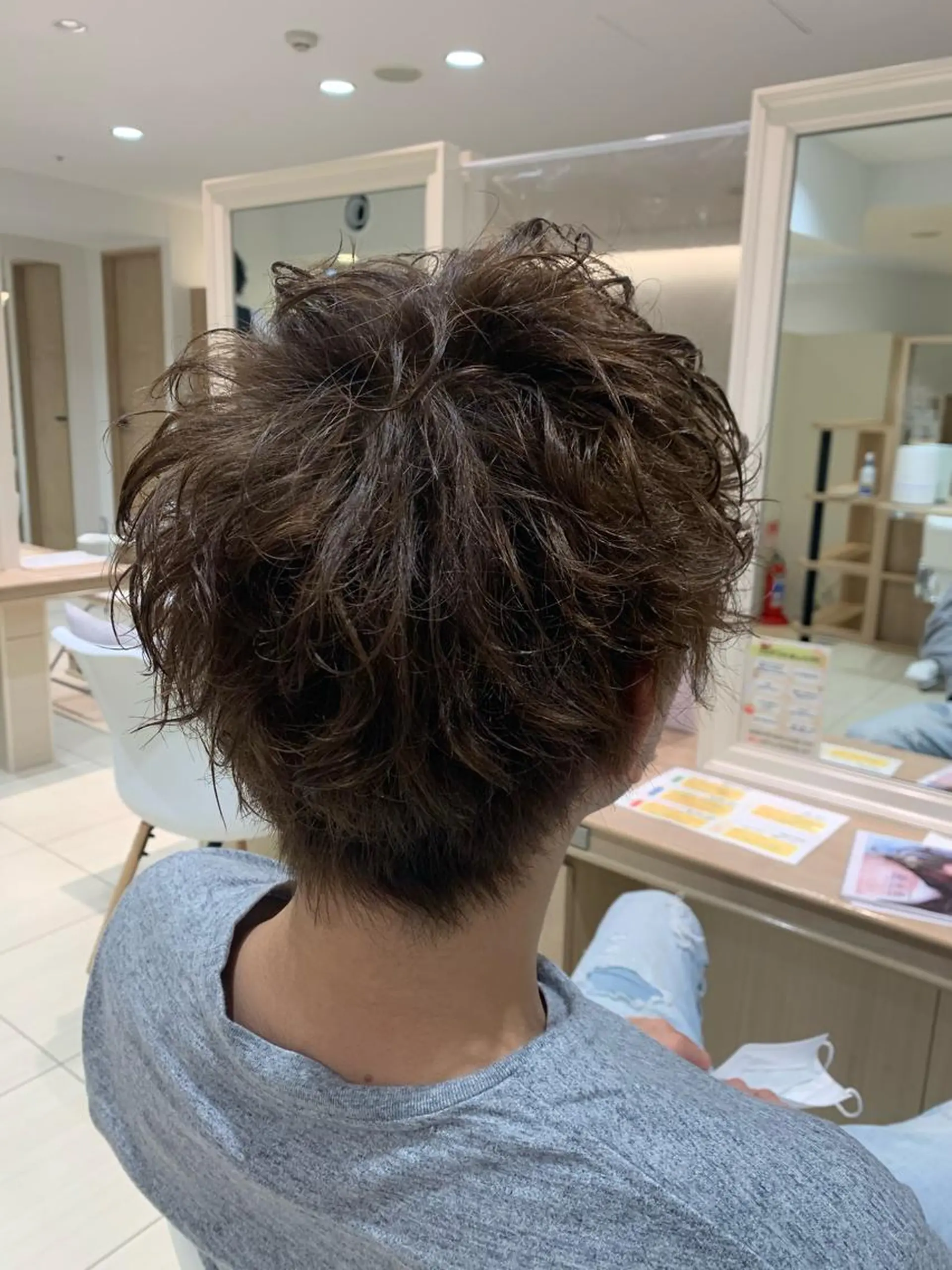メンズ カット パーマ lore 金杉悠作のヘアスタイル