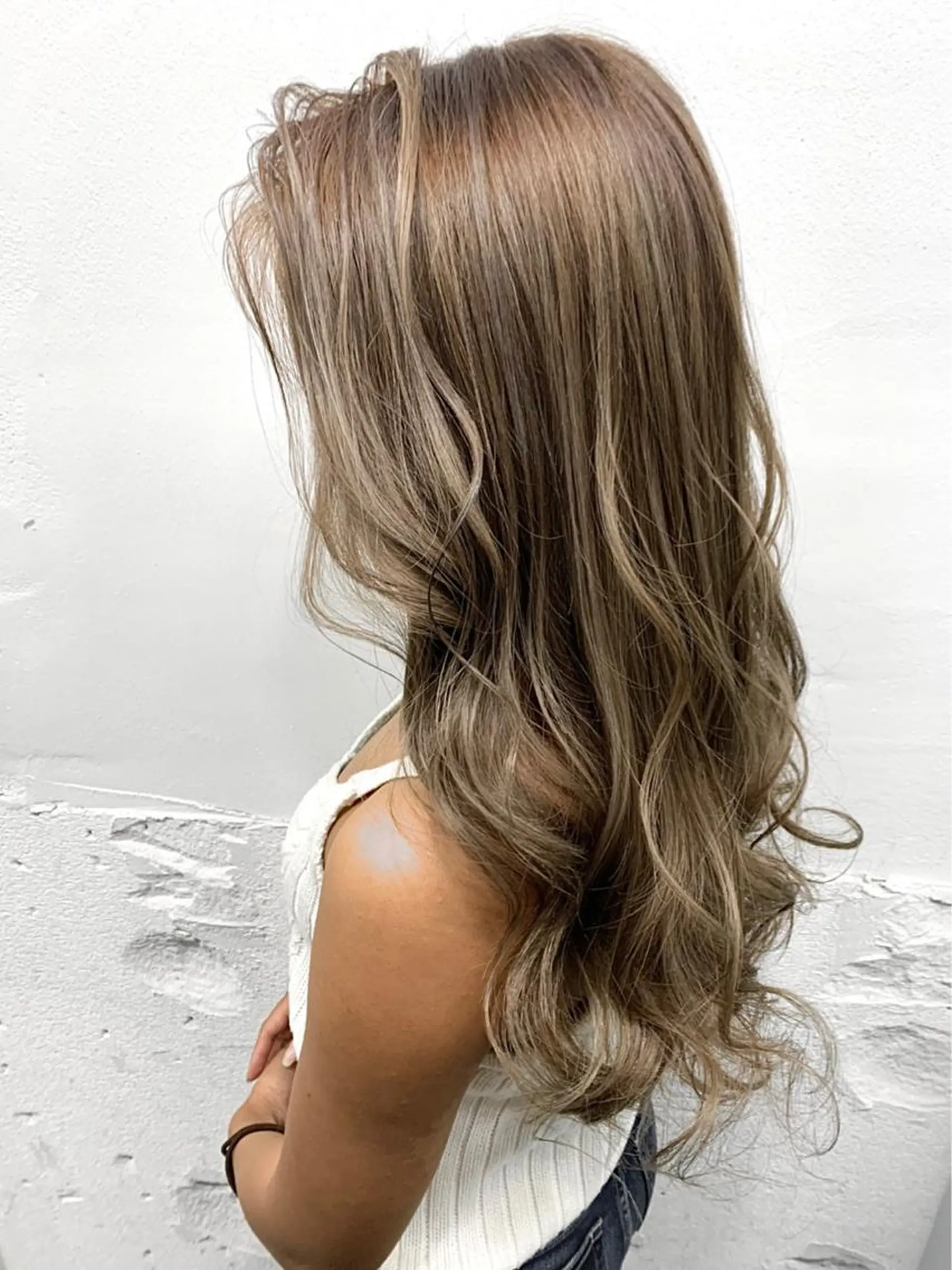 セミロング カラー ヘアアレンジ ヘアカラー 🎨カラー満足度 500%💫ヅル💫のヘアスタイル