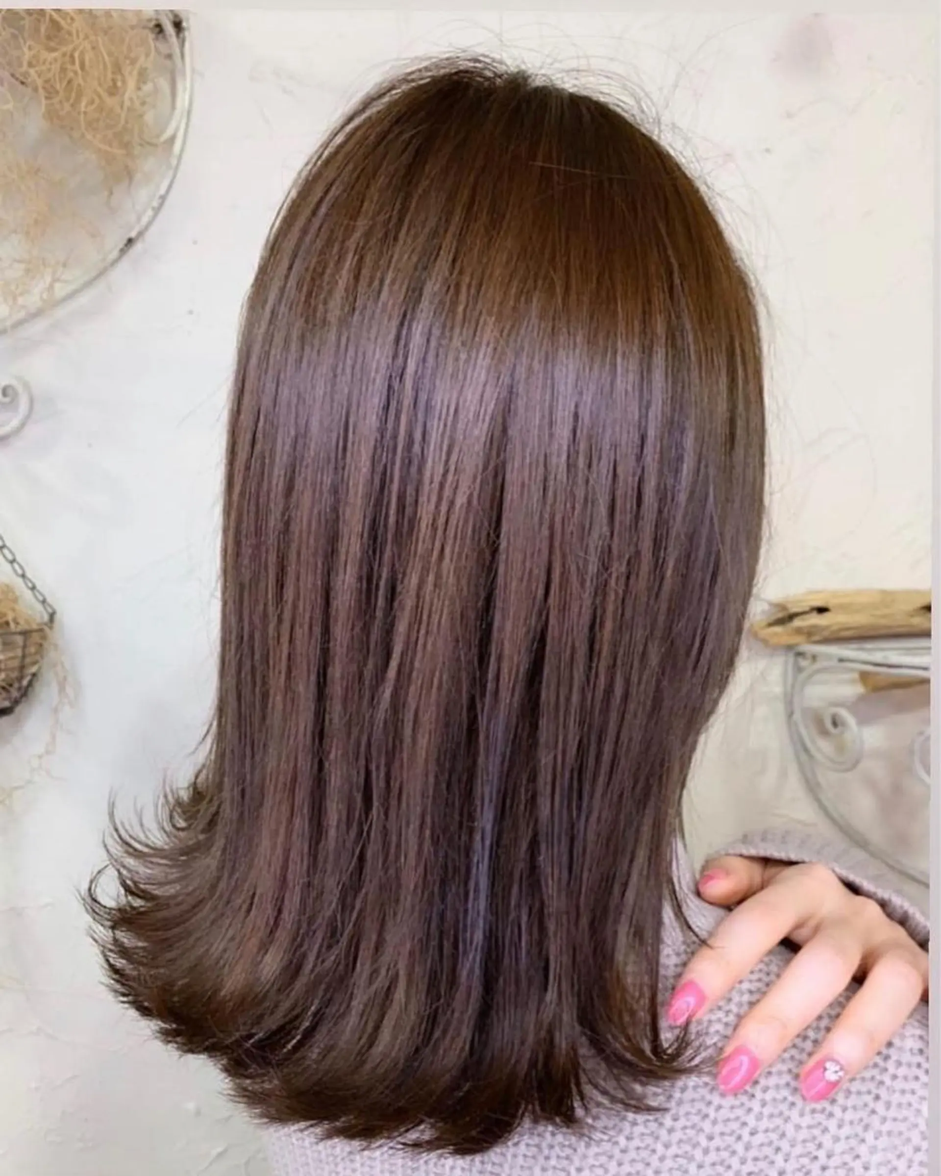 ミディアム 深沢 秀のヘアスタイル