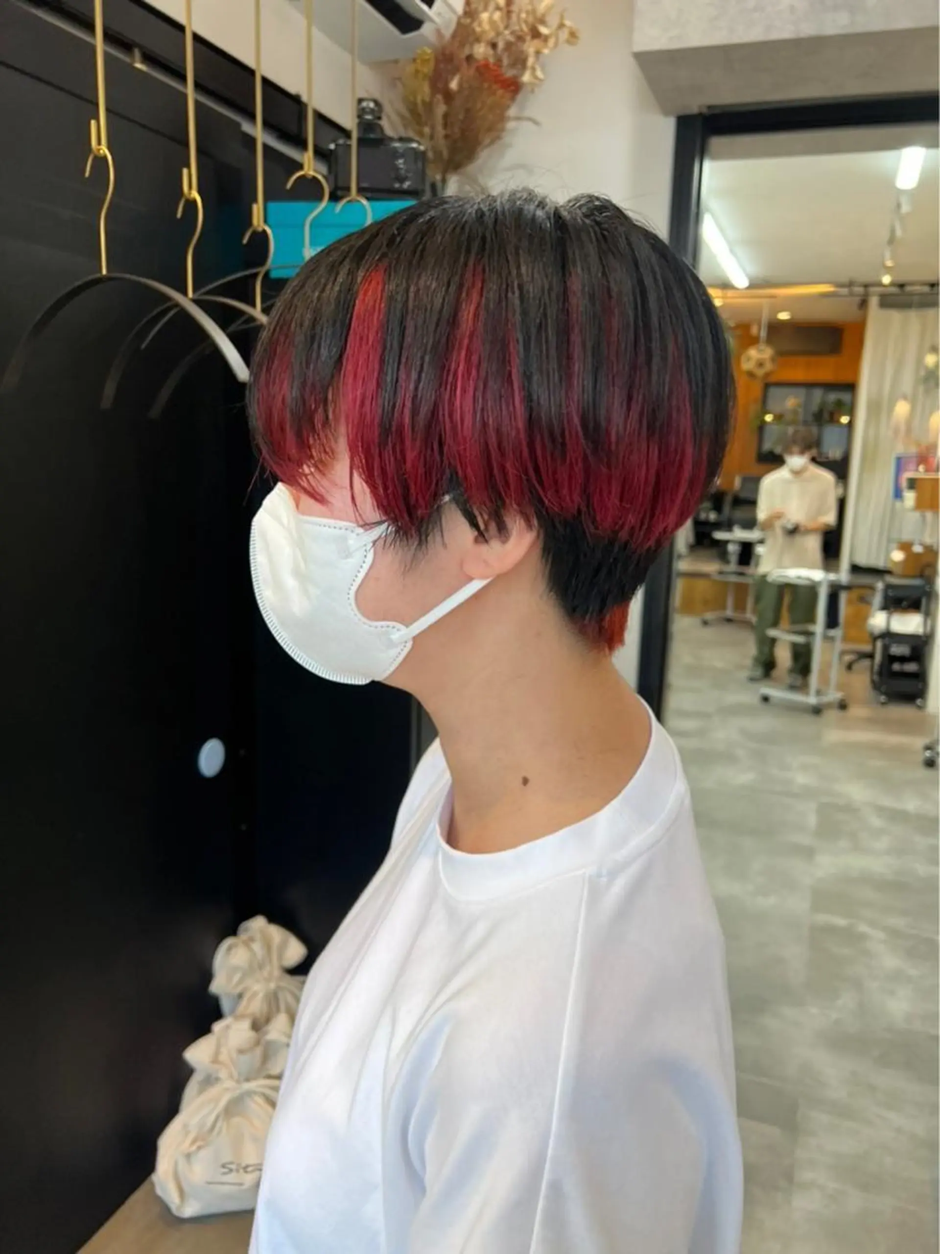 ショート カラー デザインカラー 藤山大地/髪質改善 /透明感/ブリーチのヘアスタイル