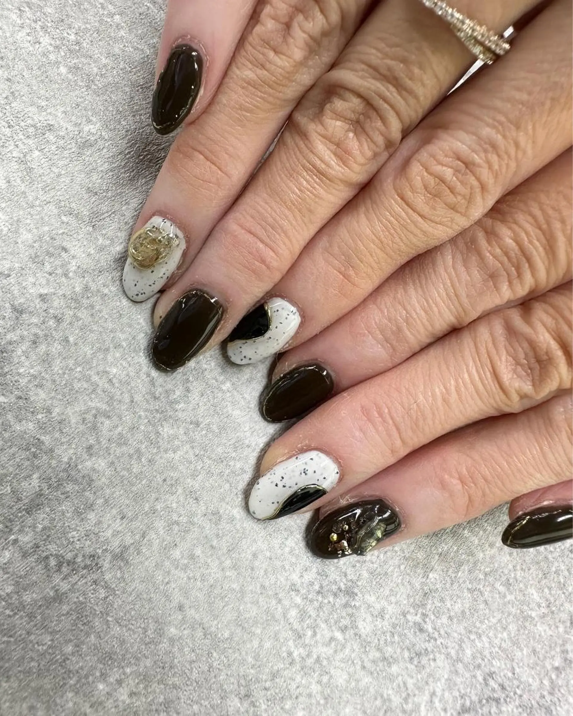 ネイル アートネイル フレンチネイル ジェルネイル ガラスフレンチ グラデーション ハンドネイル ハンドケア FASTNAIL PLUS 新宿店のネイルデザイン