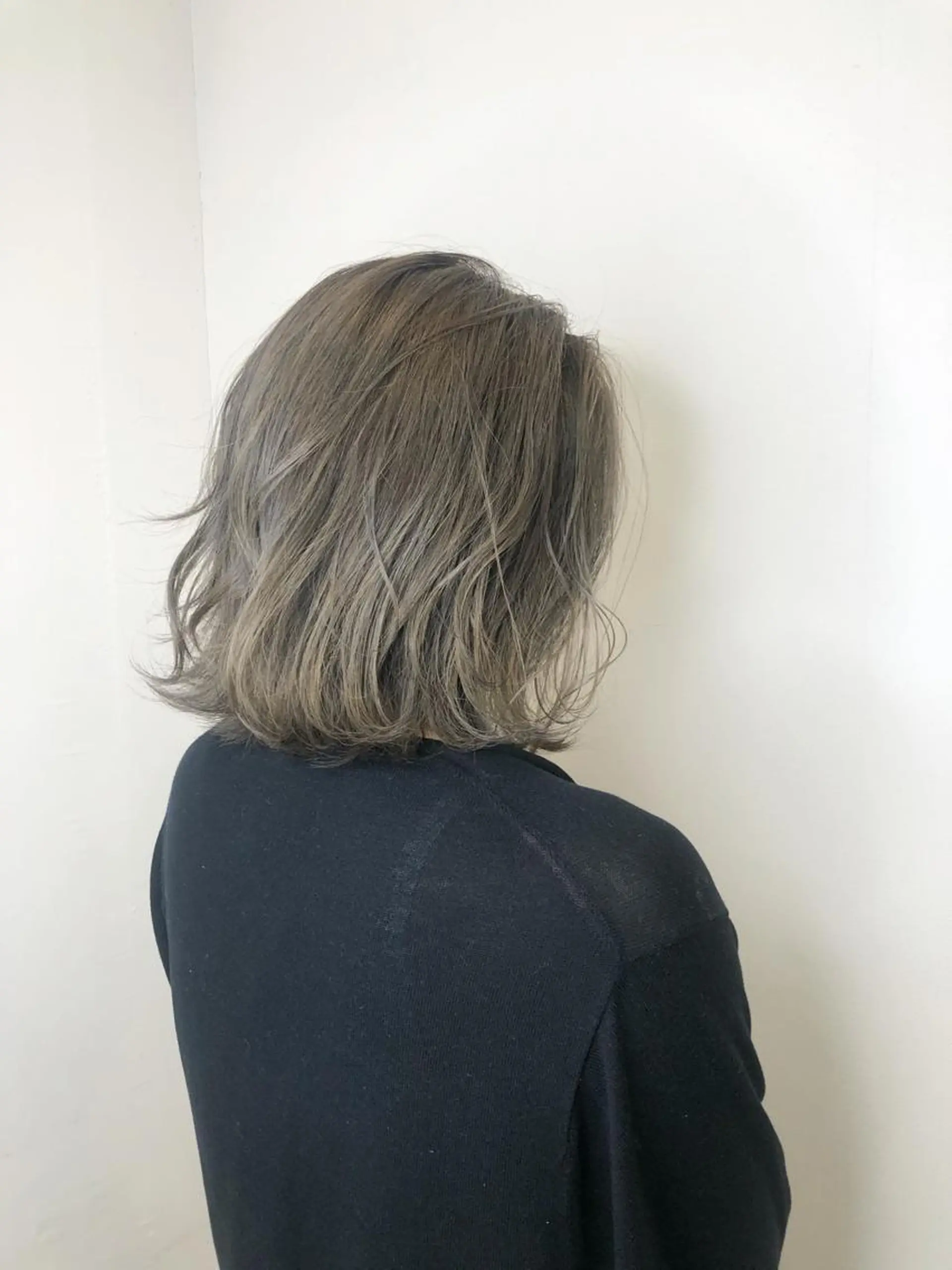 ミディアム レイヤー×縮毛矯正 深見 拓のヘアスタイル