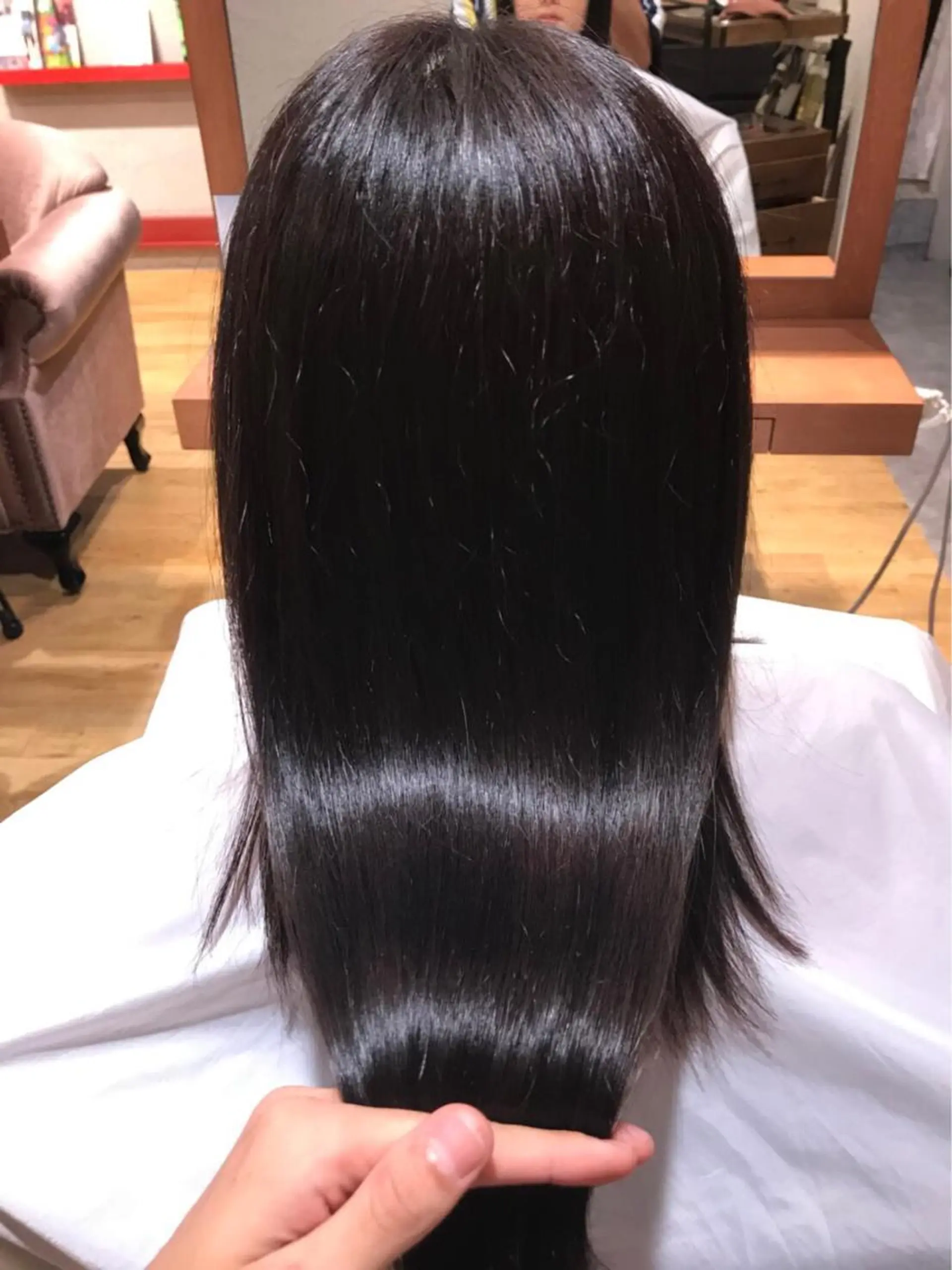 ロング カラー パーマ ヘアアレンジ メンズ キッズ ネイル マツエク・マツパ アティリー 西梅田のヘアスタイル