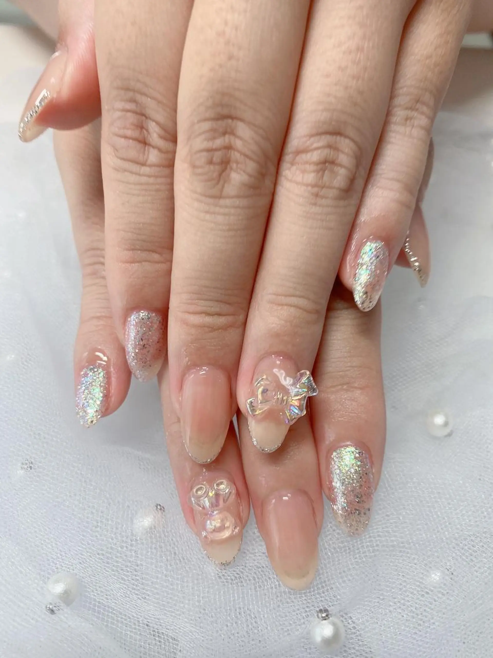 ネイル アートネイル オーロラネイル フレンチネイル ガラスフレンチ シンプルネイル Jasmine nailsalon所属・ジャスミン ネイルサロンのネイルデザイン