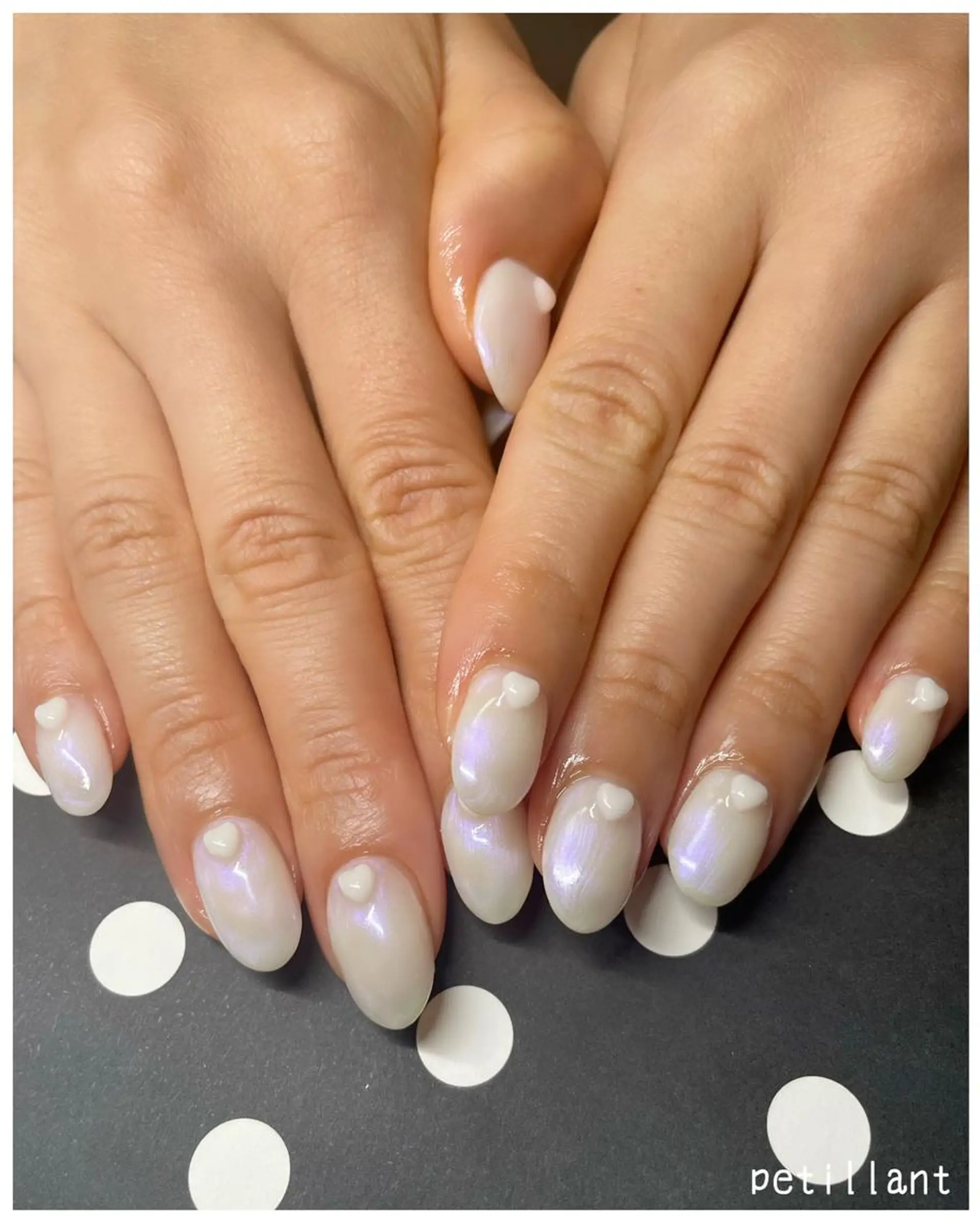 ネイル アートネイル オーロラネイル ハート petillant所属・nail salon petillantのネイルデザイン