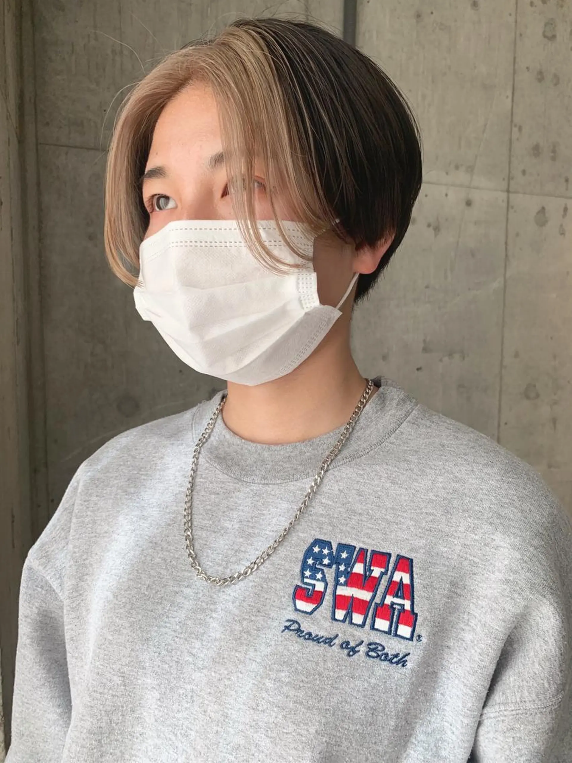 ショート カラー SAKURA 原宿所属・なかの たくみのヘアスタイル