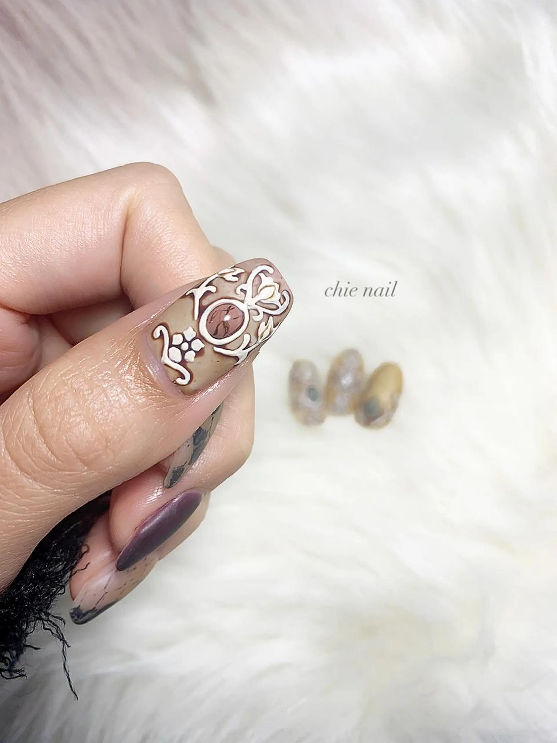 ネイル アートネイル ブラウン 森ノ宮❤︎ chieのネイルデザイン