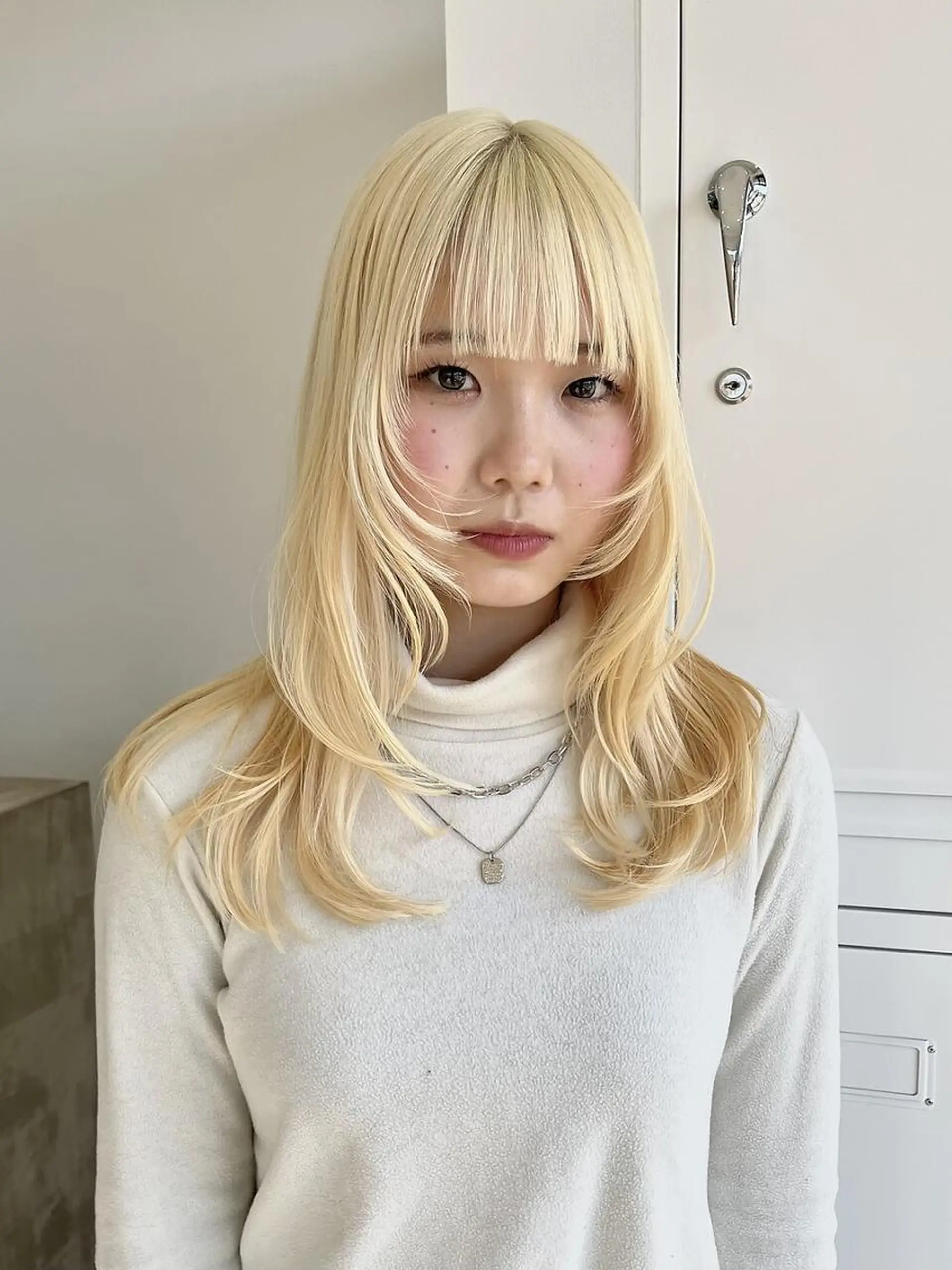 ミディアム ボブ ハイライト 髪質改善 韓国風ヘア レイヤーカット ヘアカラー Nought etre 西金沢のヘアスタイル