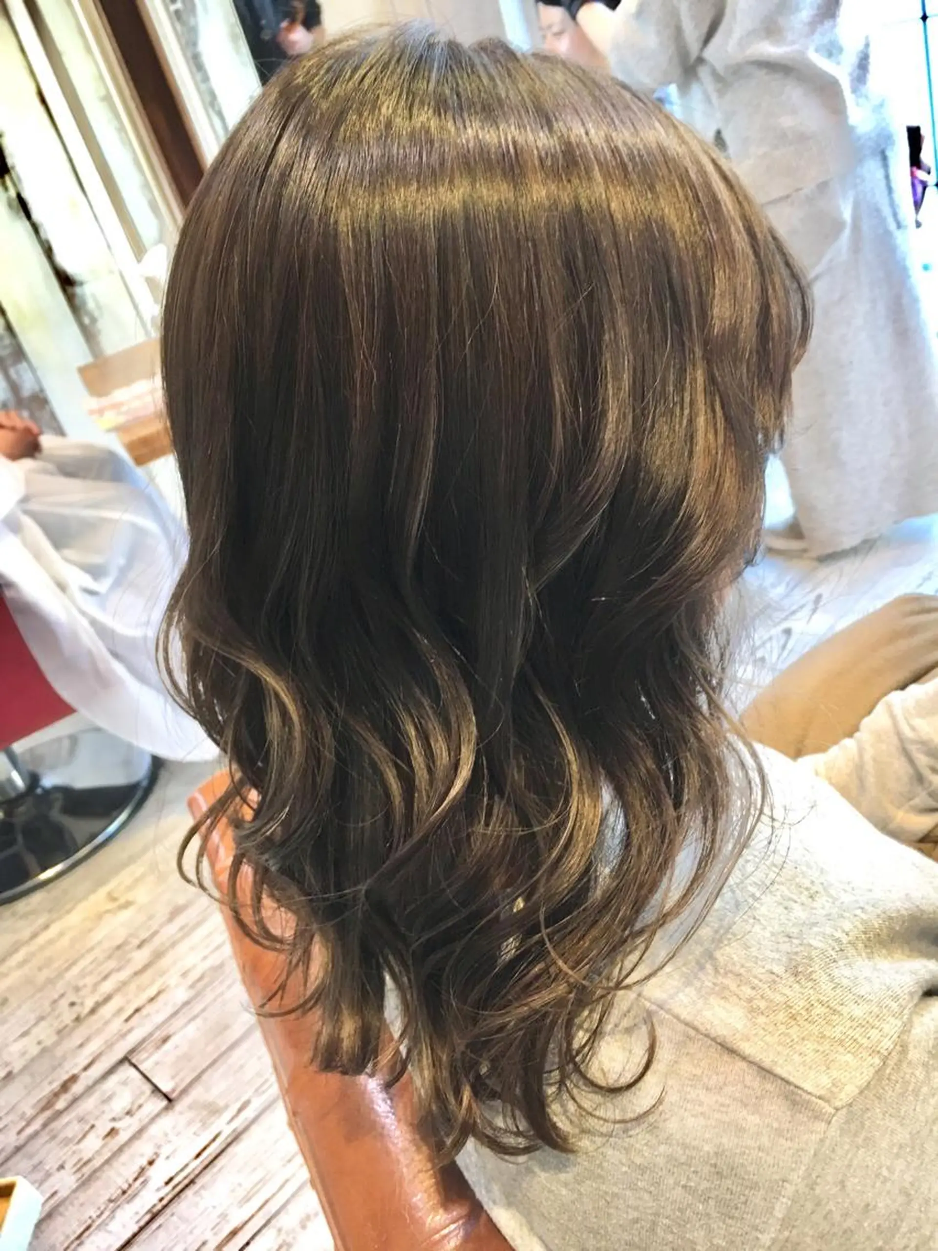 ミディアム カラー カット ヘアカラー トリートメント DECORA sweet(川越)所属・坪田 彩花のヘアスタイル