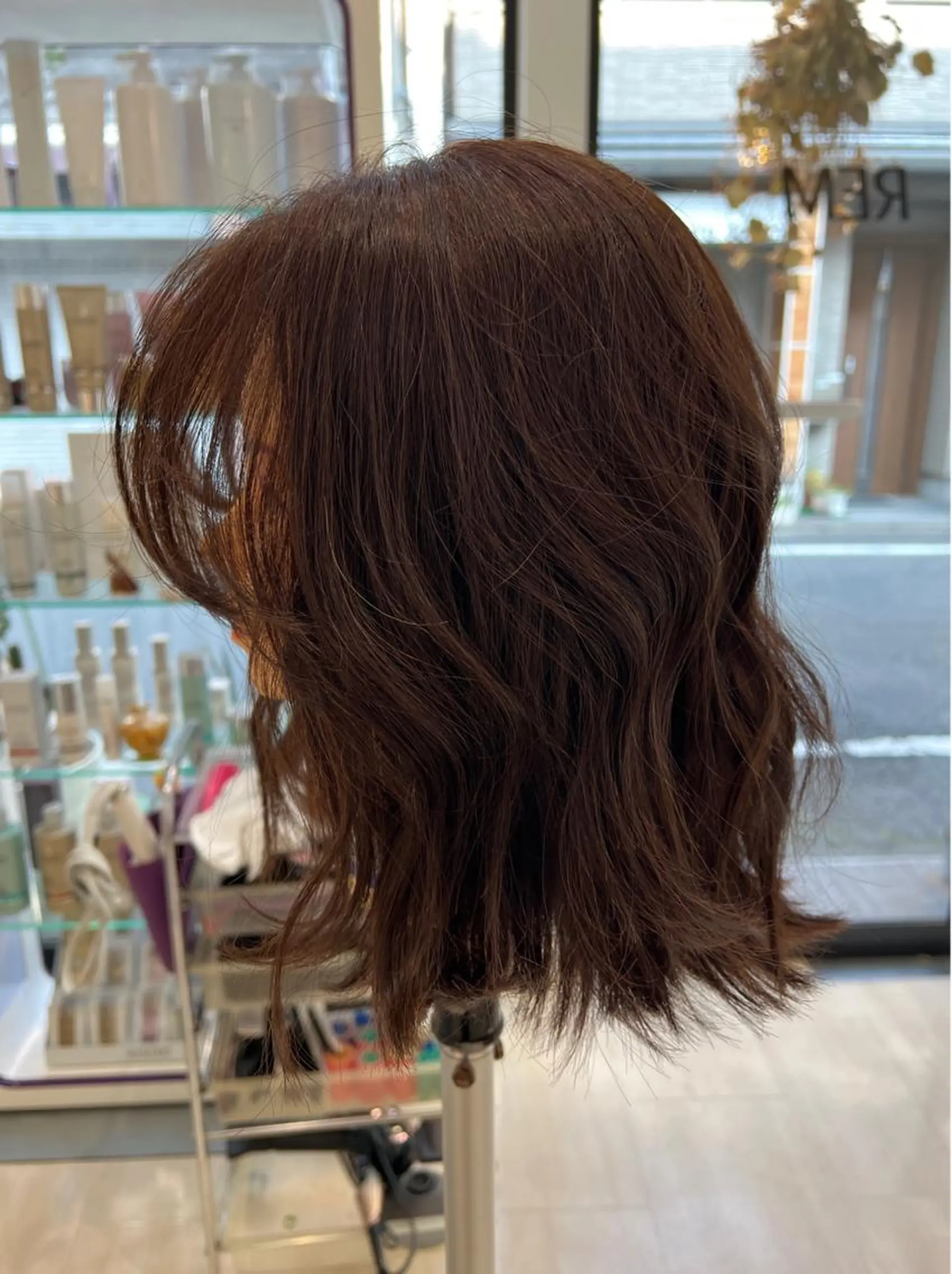 ミディアム カラー パーマ ヘアアレンジ メンズ キッズ ネイル マツエク・マツパ アイブロウ 堀井 凌平のヘアスタイル