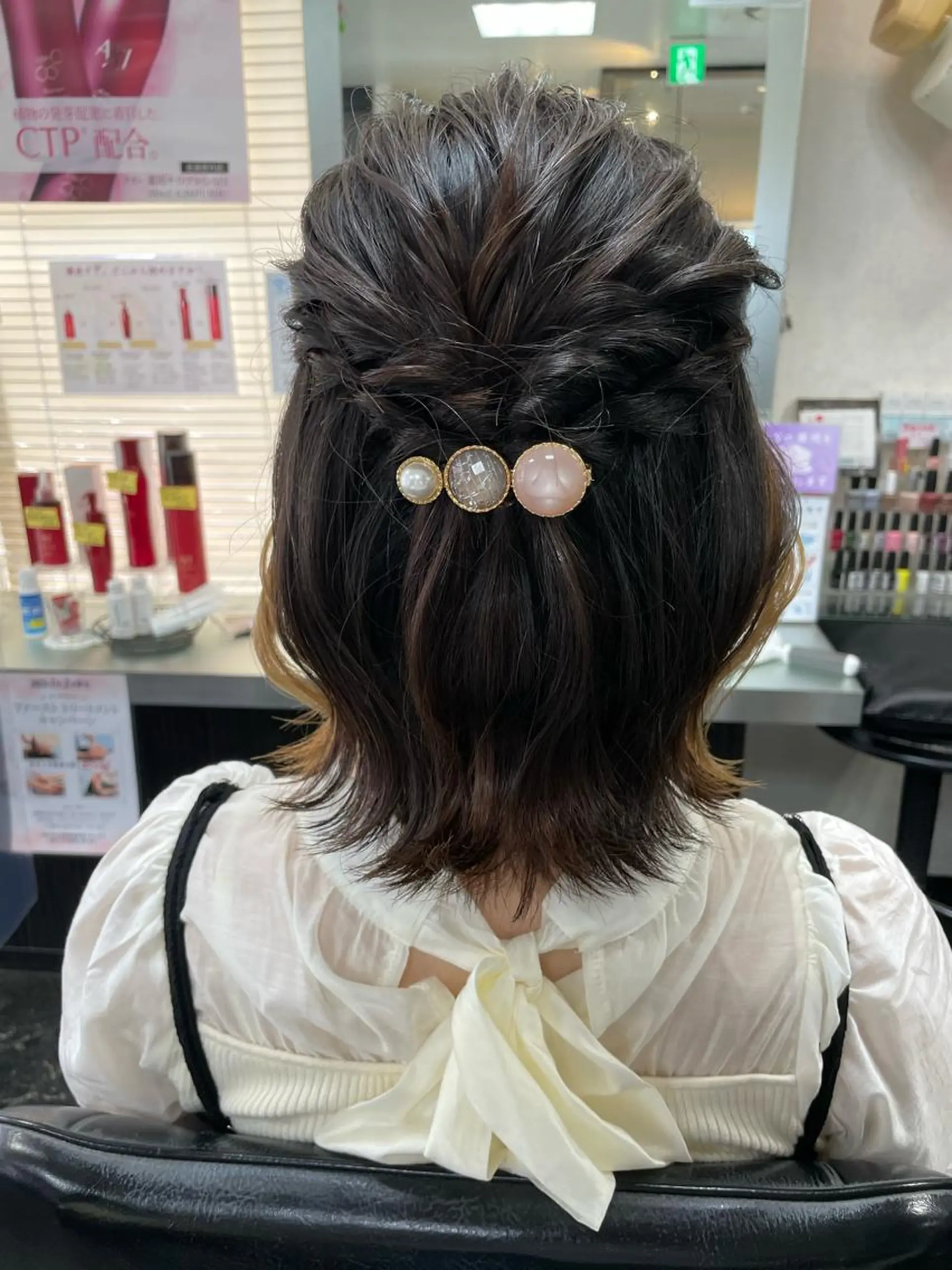 ミディアム ヘアセット ボブ/レイヤー/ 茉莉花のヘアスタイル