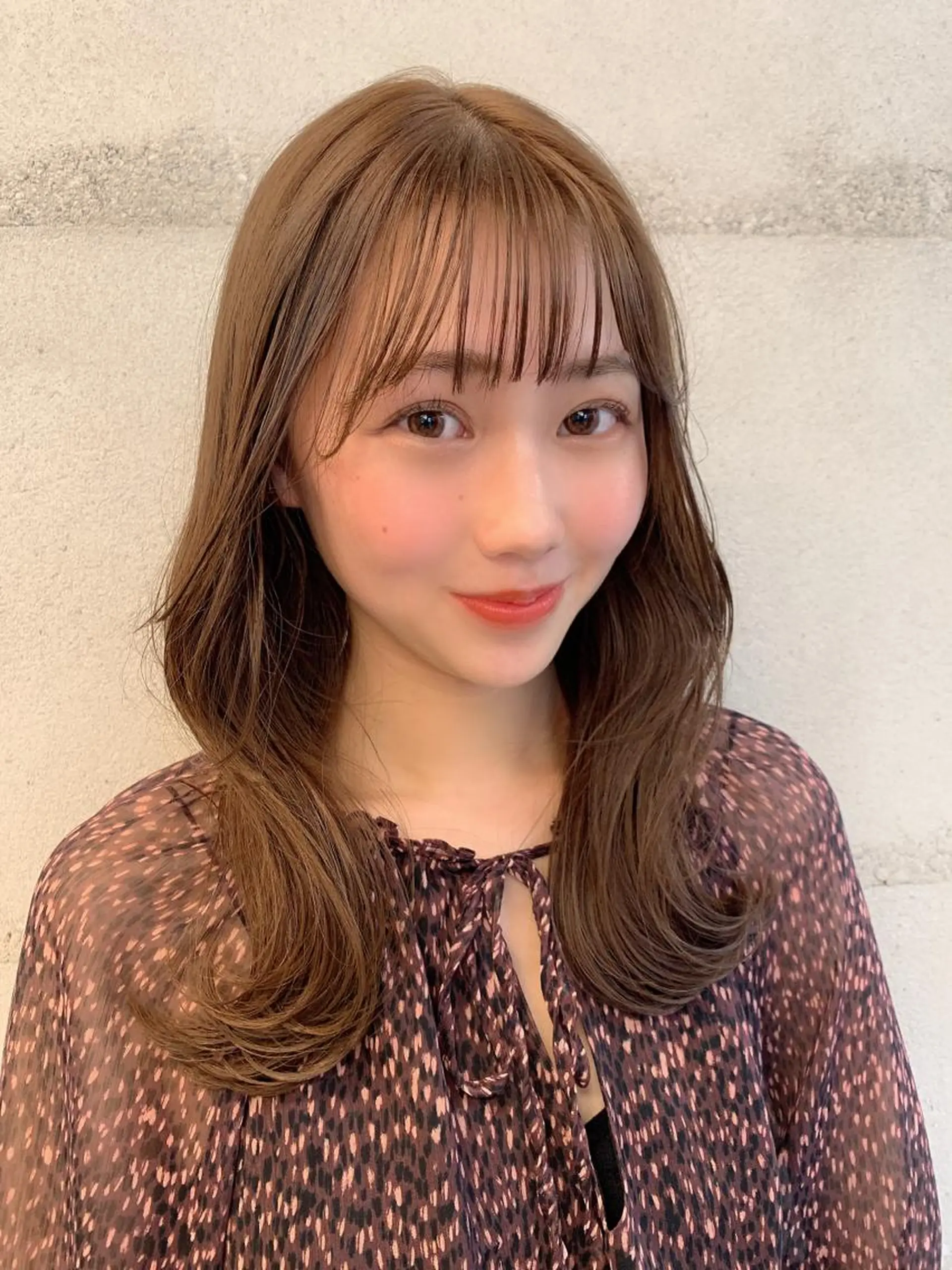 ミディアム カラー 透明感/オリーブ/ グレージュ/YUKAのヘアスタイル