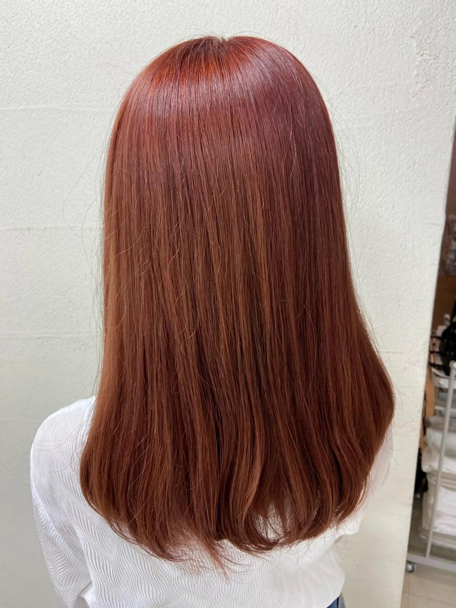 セミロング カラー ブリーチ オリーブカラー ピンクカラー ヘアカラー 菊地 美憂のヘアスタイル