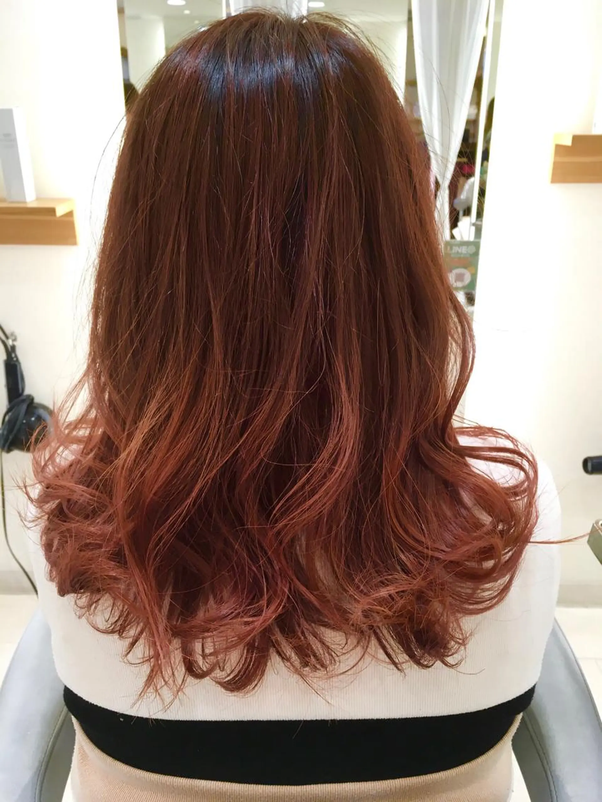 ミディアム ハイライト 森島 雅之のヘアスタイル