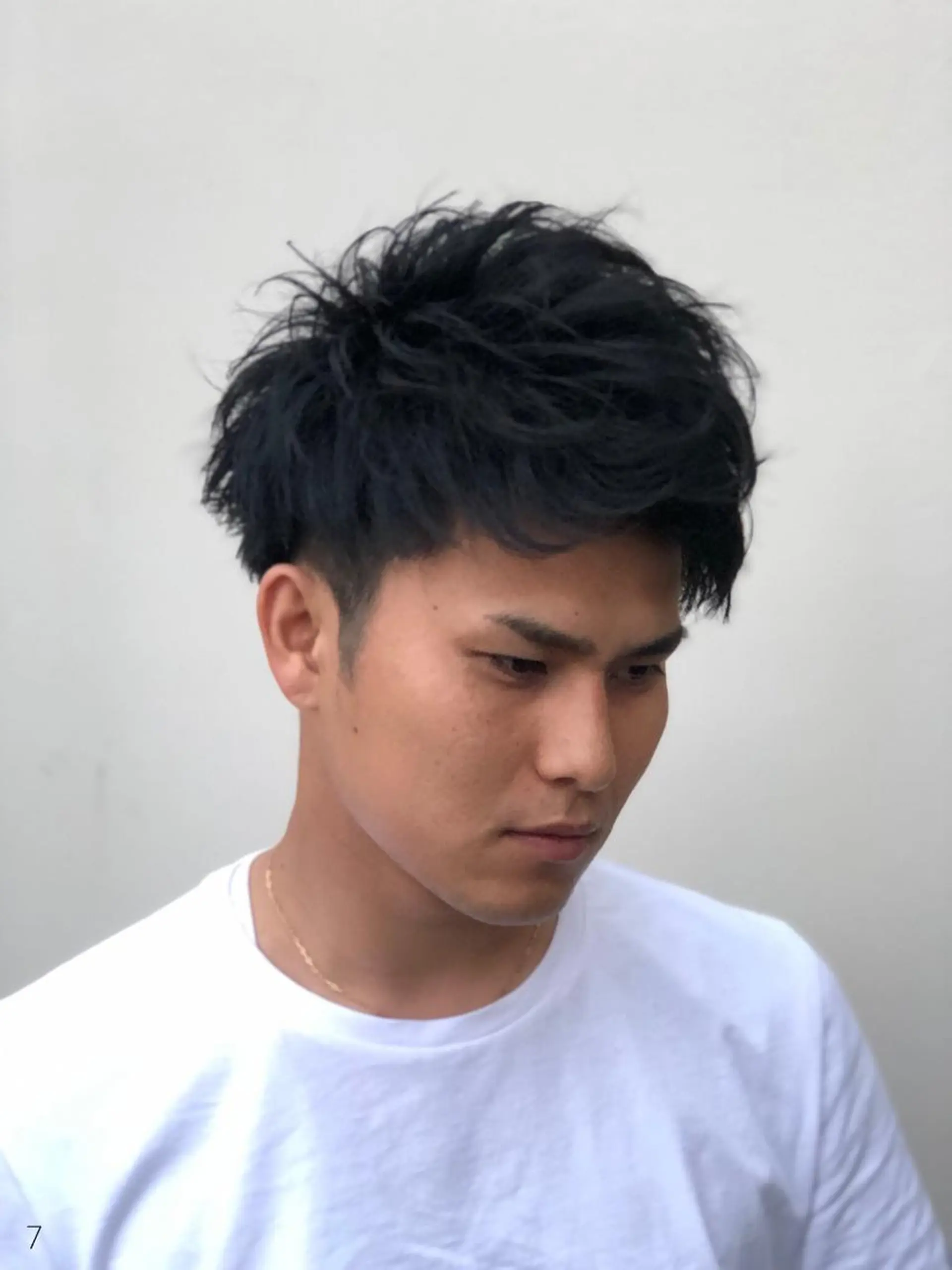 ショート パーマ ヘアアレンジ メンズ キッズ ネイル マツエク・マツパ 子どものヘアアレンジ メンズバレイヤージュ メンズブリーチ ビジネス センターパート 髪質改善🇰🇷 レイヤーカット/梅田のヘアスタイル