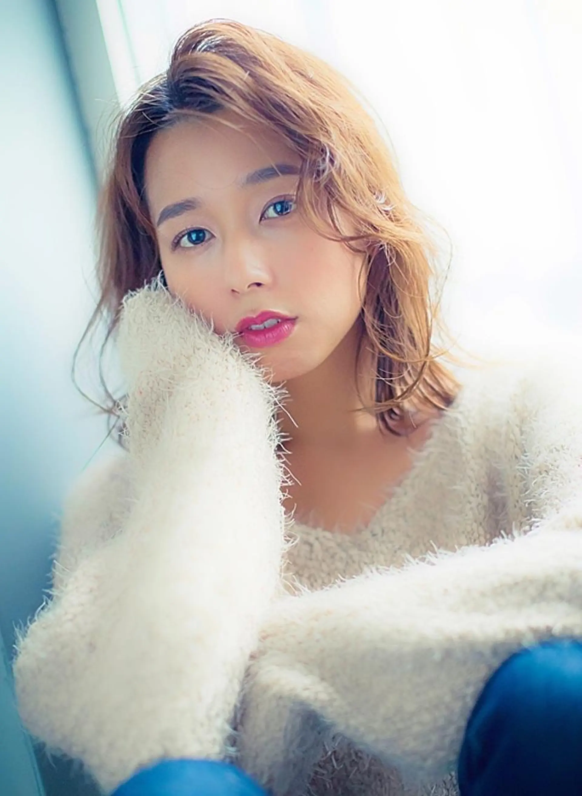 ミディアム 鈴木 奈波のヘアスタイル