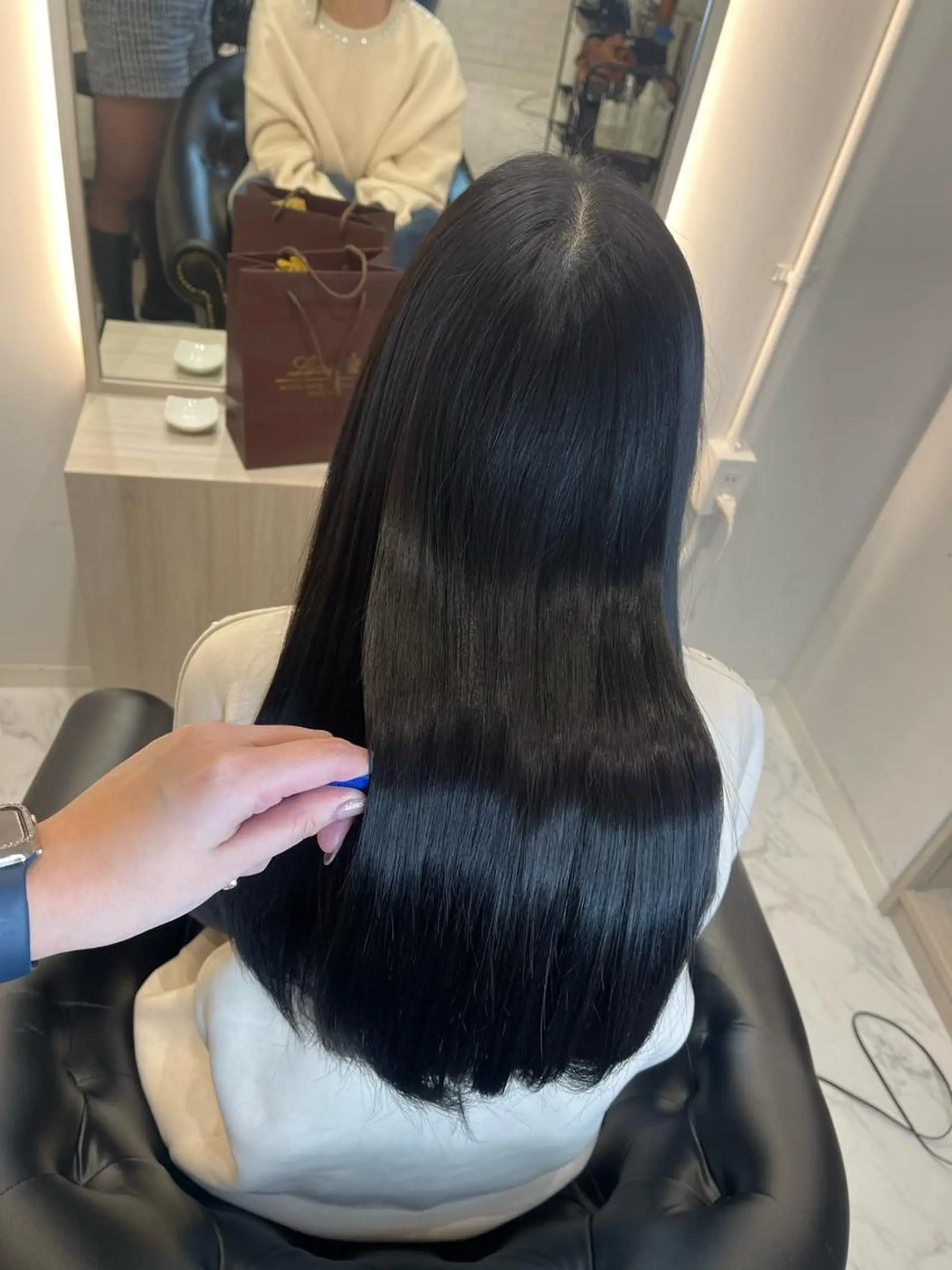 ロング カラー カット ヘアカラー トリートメント &chaLme   心斎橋所属・emi/髪質改善/ 韓国風/艶カラーのヘアスタイル