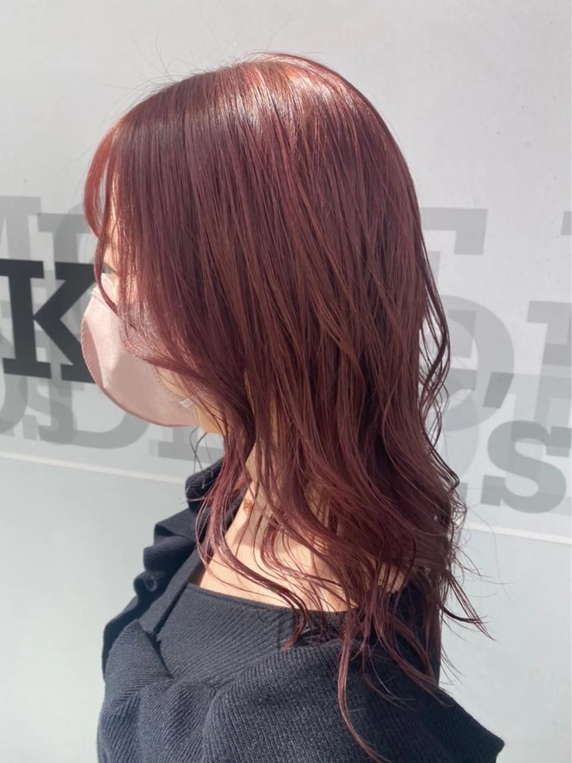 ミディアム カラー ピンクカラー ヘアカラー トリートメント Amour なぐらのヘアスタイル