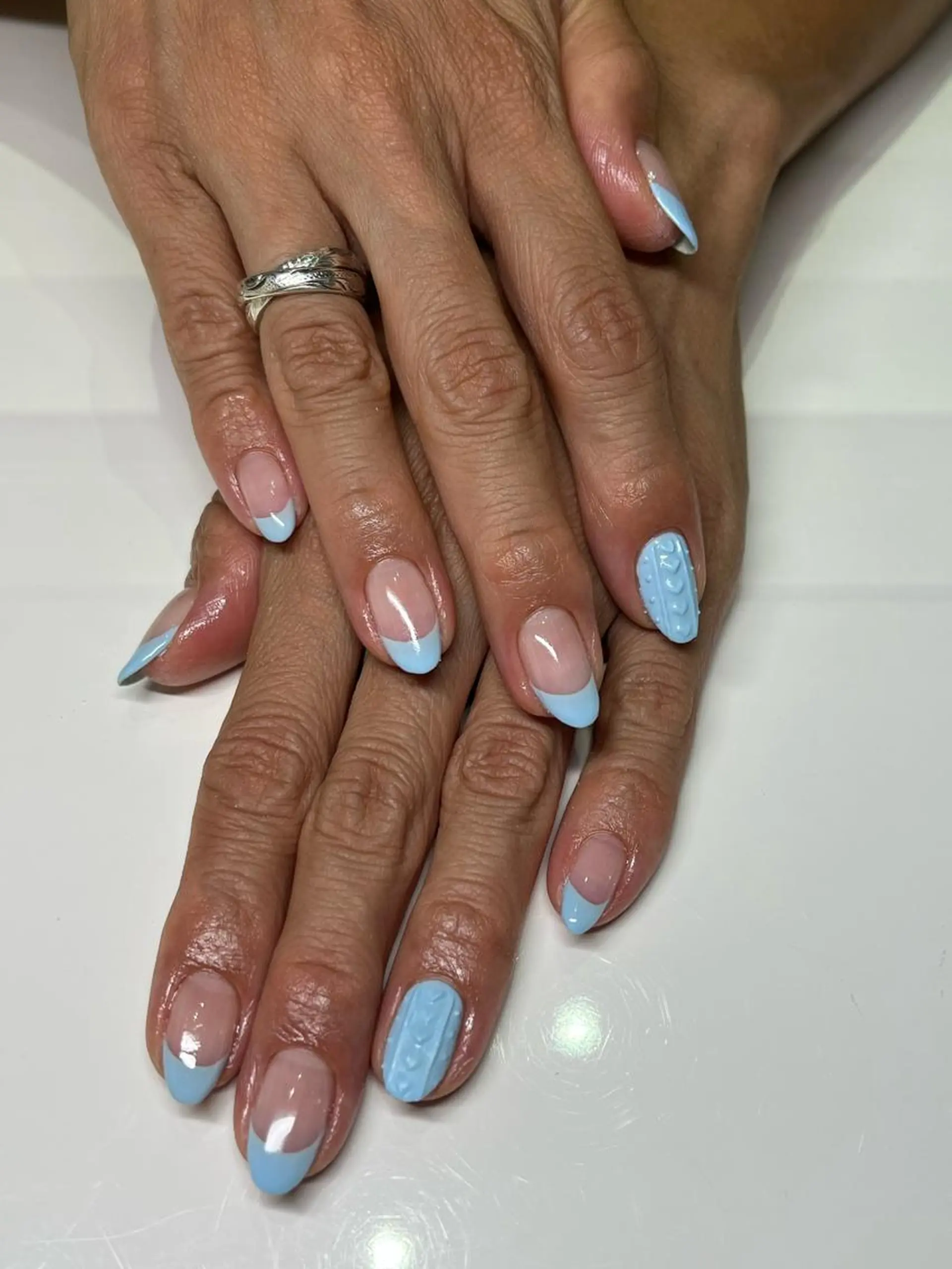 ネイル フレンチネイル 水色 Ribbon佐野店 小泉のネイルデザイン