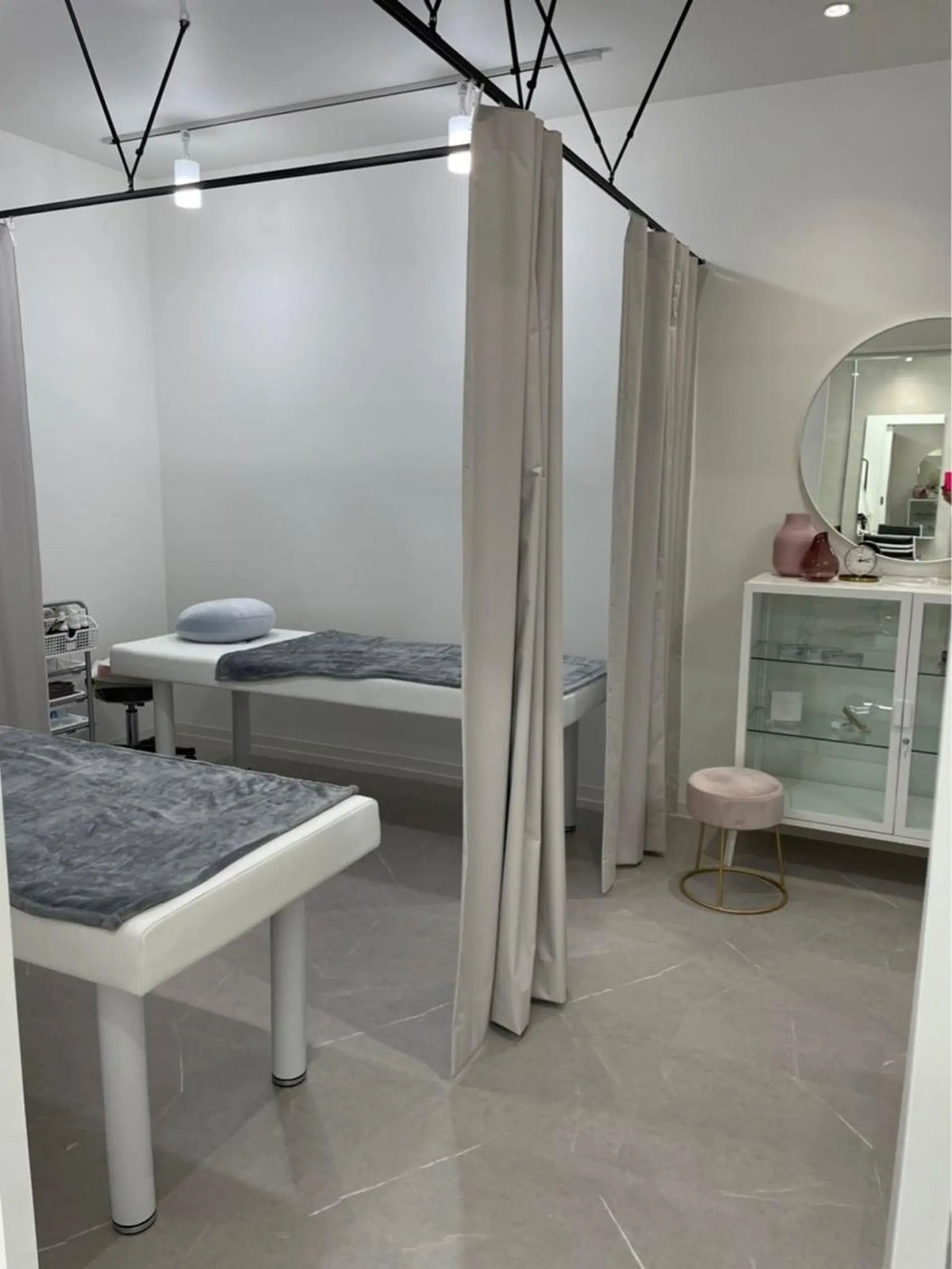 マツエク・マツパ アイブロウ SecretBelle梅田北店所属・eye/blow 梅田店momoのマツエク・マツパデザイン