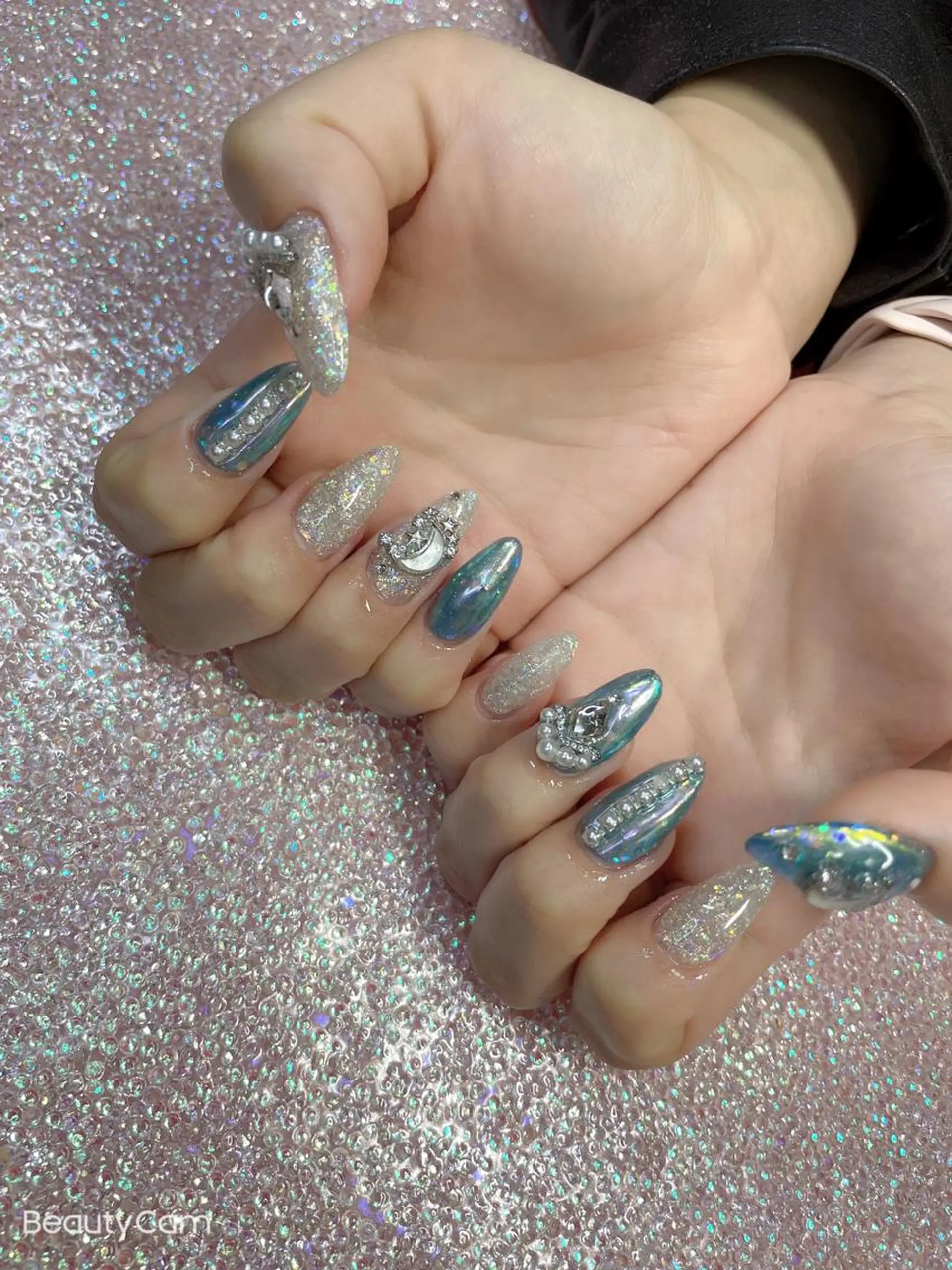 ミディアム ネイル 《LB》ラブリエ Nail&eyeのマツエク・マツパデザイン