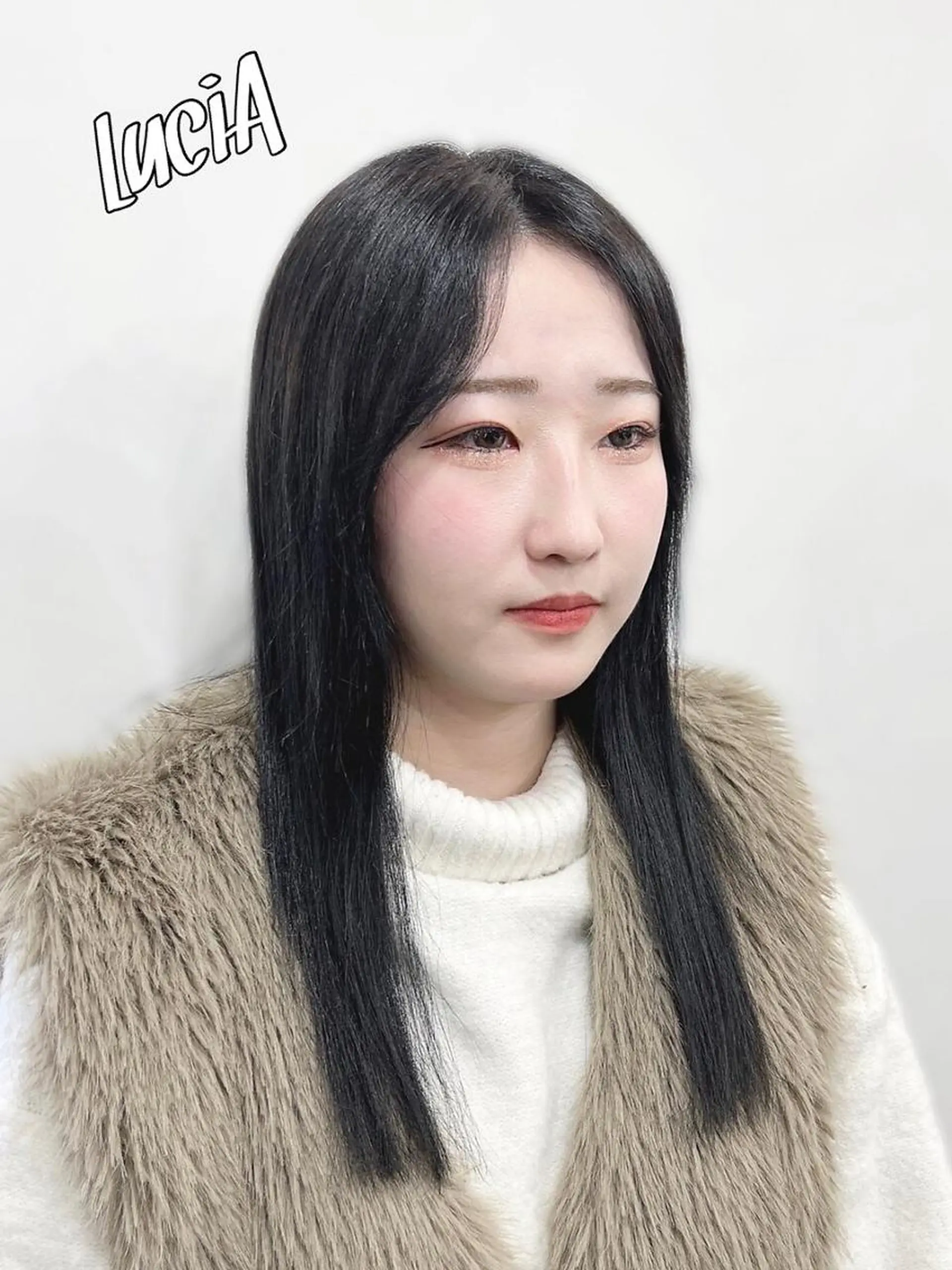 ロング ヘアアレンジ カラー エクステ LuciA\5900のヘアスタイル