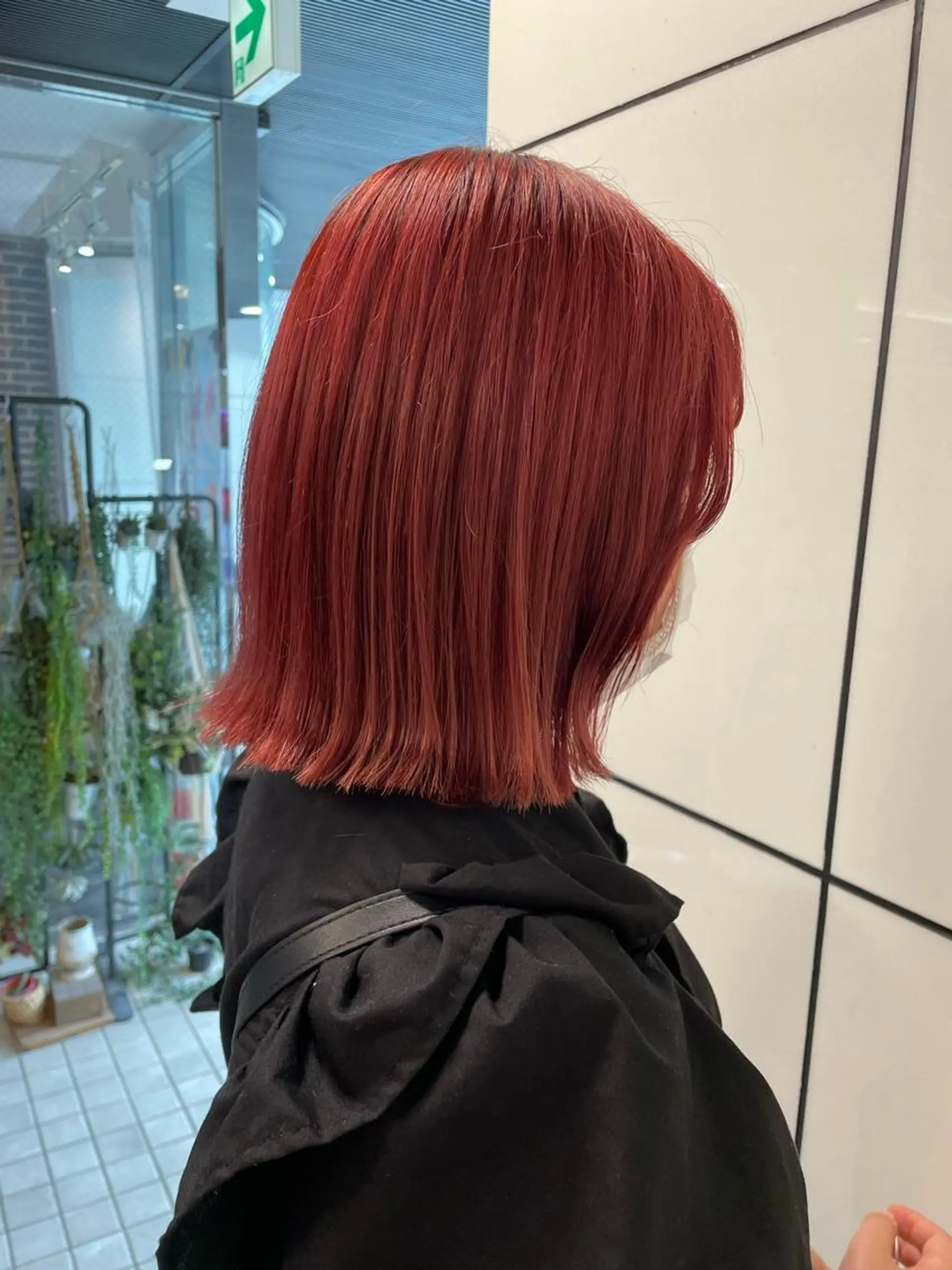 ミディアム カラー ブリーチ ハイトーンカラー レッドカラー カット ヘアカラー メンズ/艶髪/カラー サクラ🌸のヘアスタイル