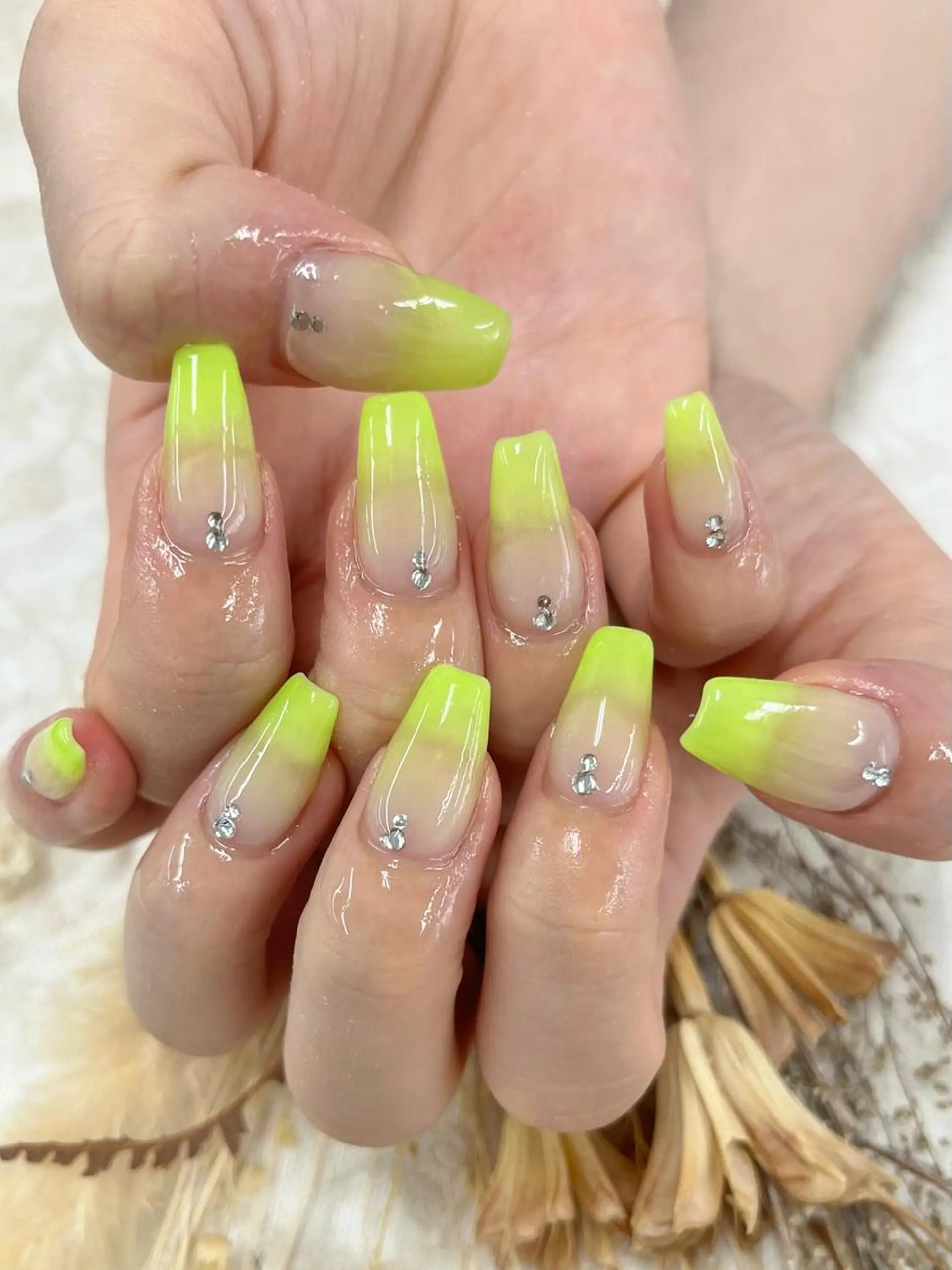 ネイル Basic町田本店 Suzunaのネイルデザイン