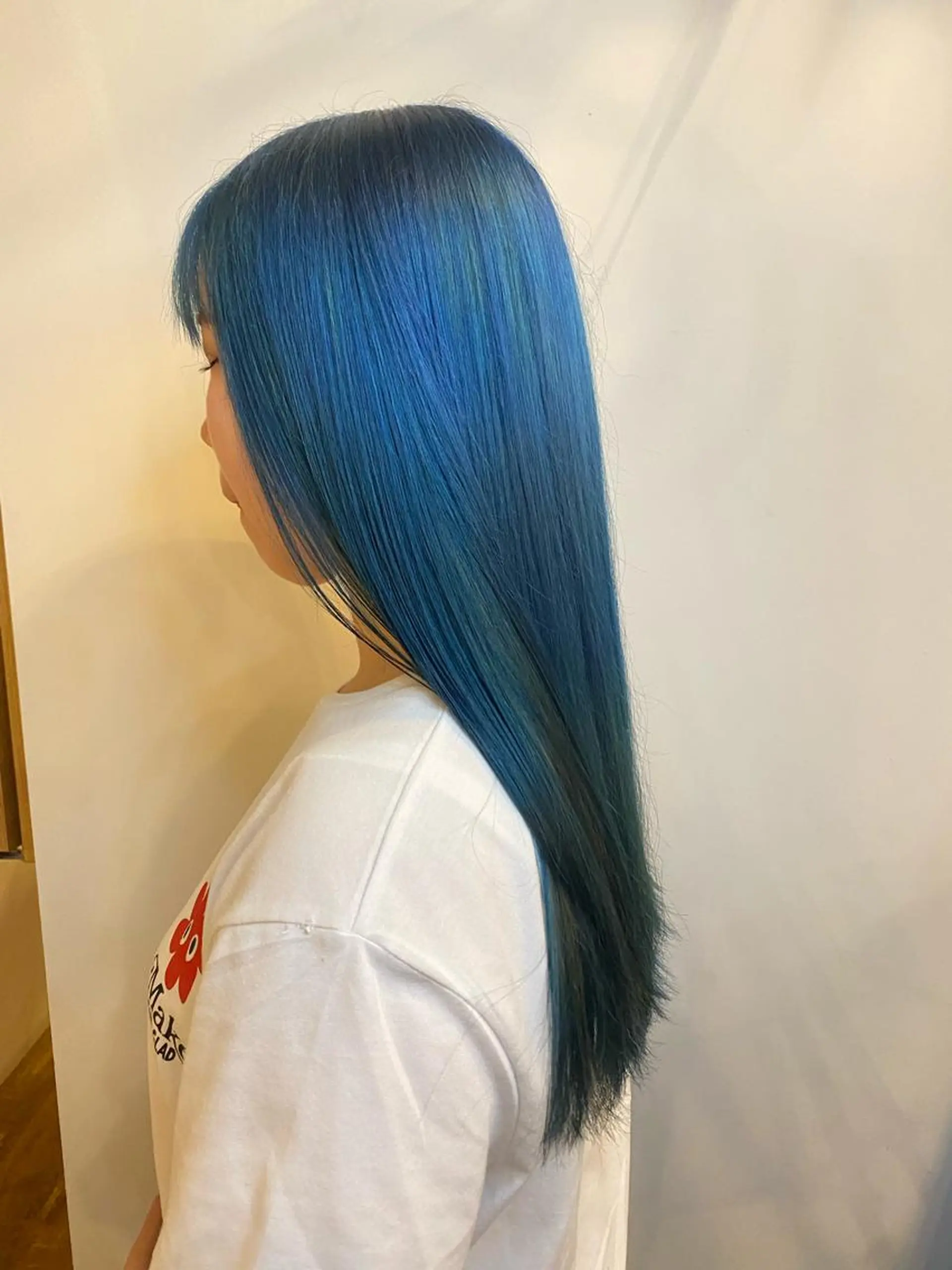 ロング カラー ブリーチ ハイライトカラー ハイライト loty hair design所属・SEIRA🤍 レイヤーカットのヘアスタイル