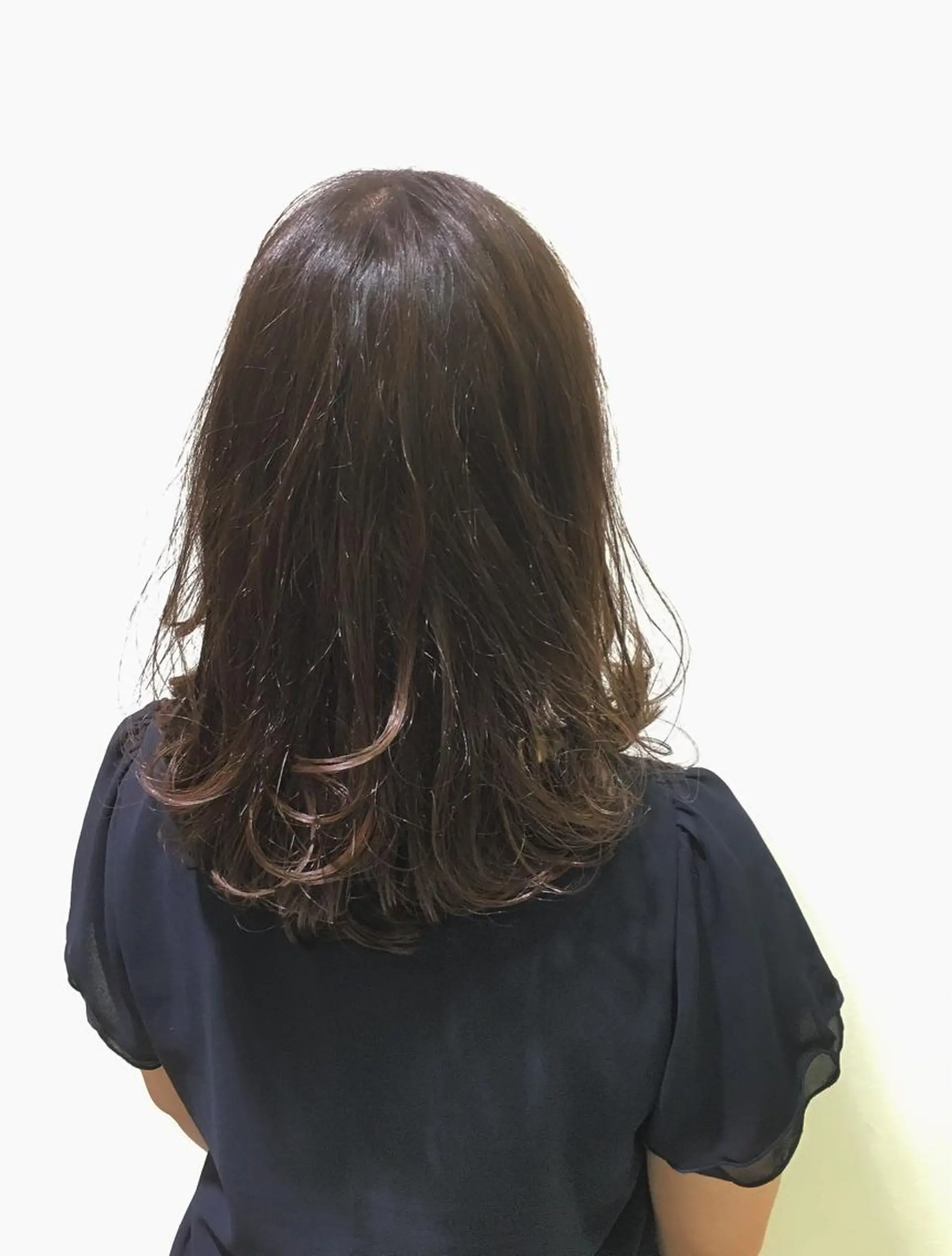 ミディアム カラー アッシュ 【t.a.g（タグ）】所属・ノンダメージ髪質改善 カラー💎/KURAのヘアスタイル