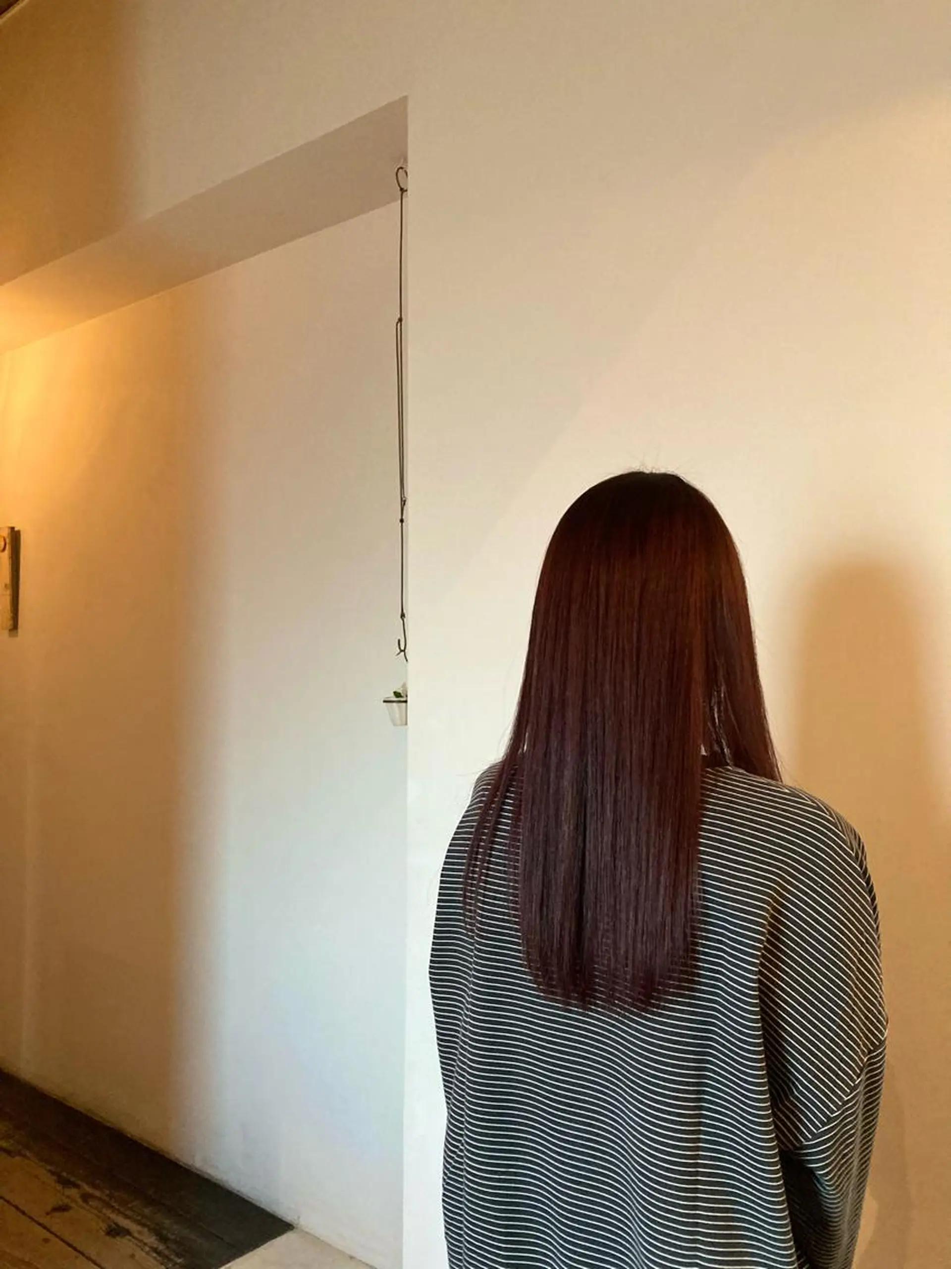 ロング カラー レッドカラー 前川 華恋 / room3のヘアスタイル