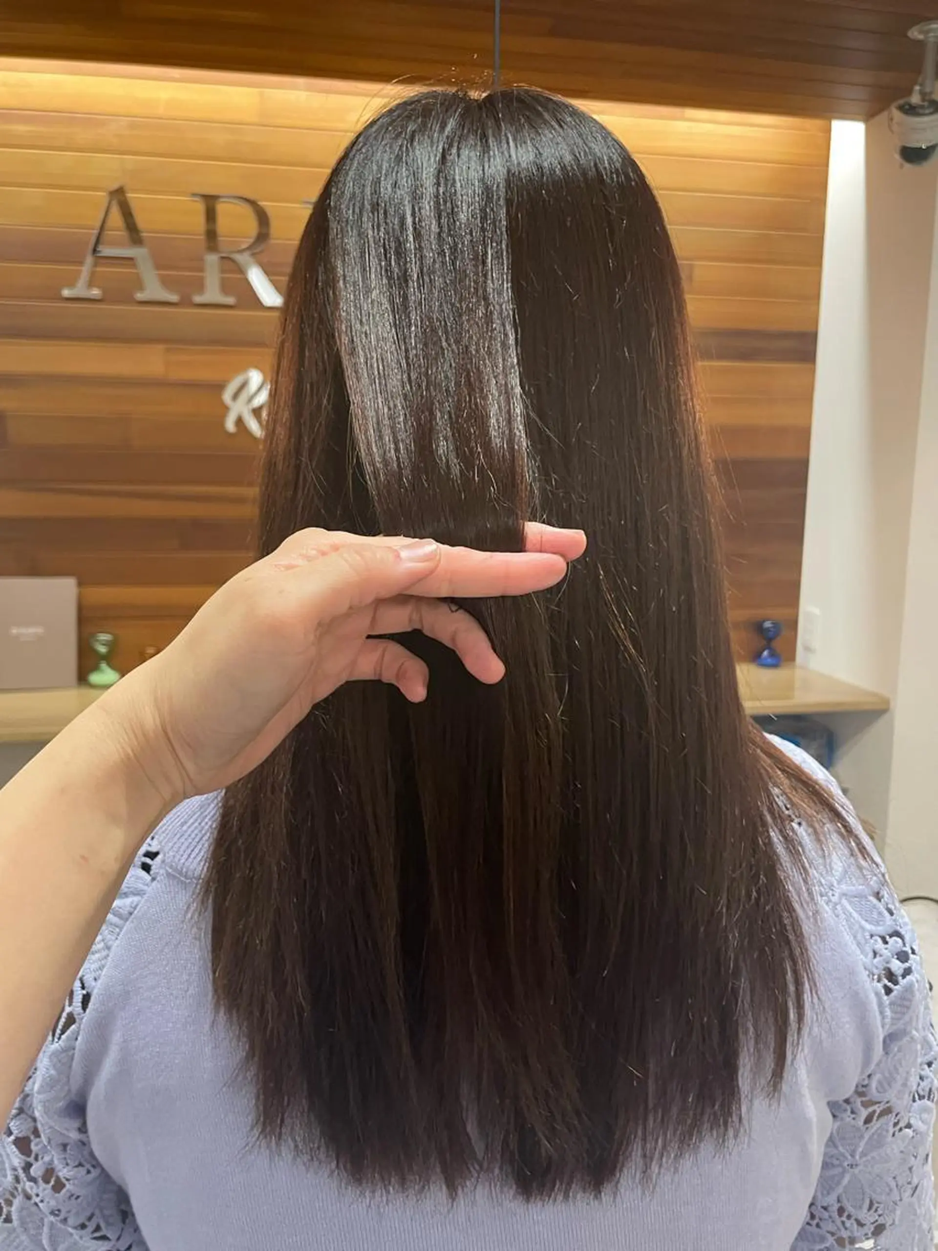 ロング カラー イルミナカラー no4ナチュラル戸祭所属・山越 美裕樹のヘアスタイル