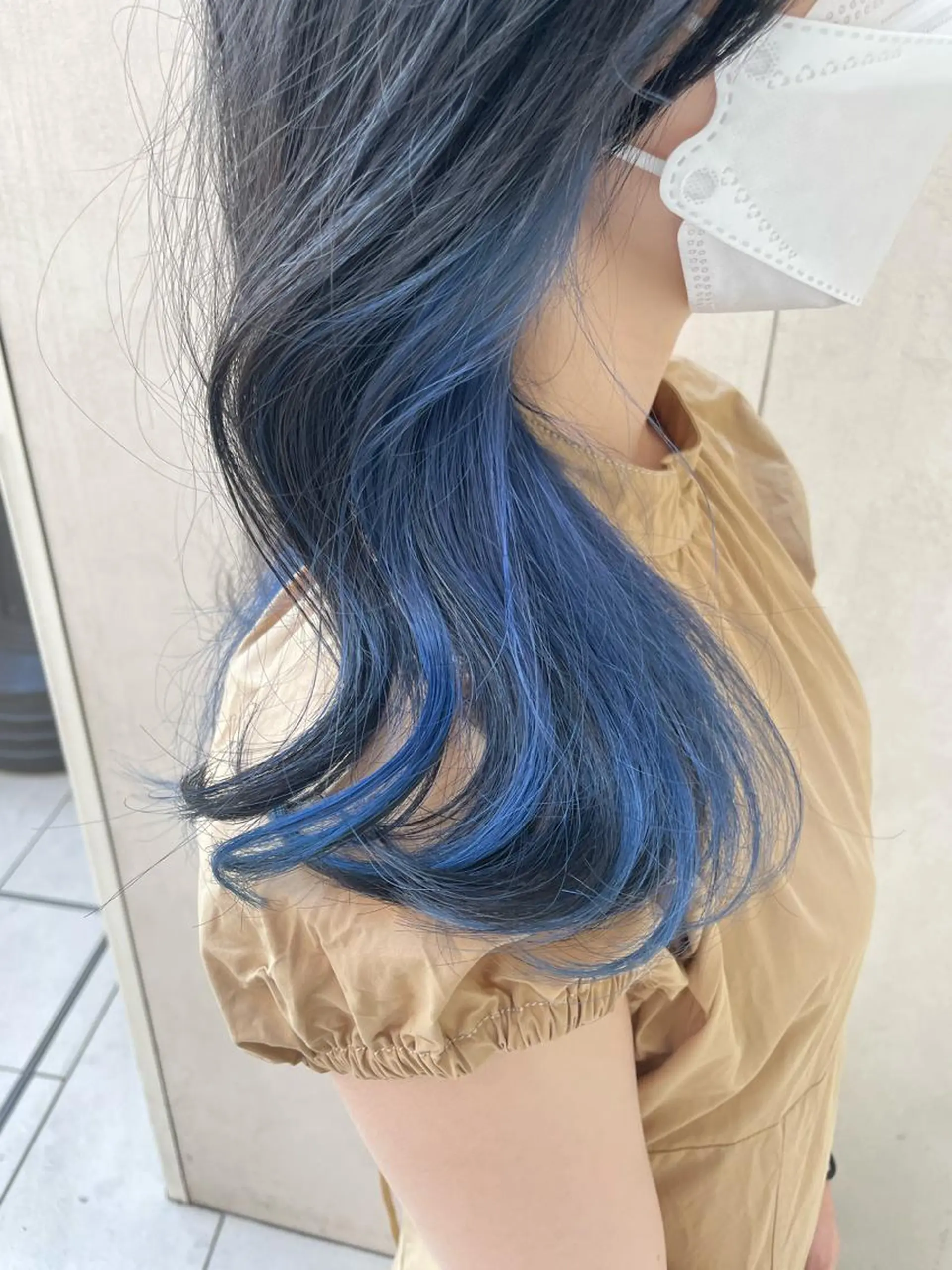 ミディアム カラー カット ヘアカラー ケアブリーチ/ エクステ/レイヤーのヘアスタイル