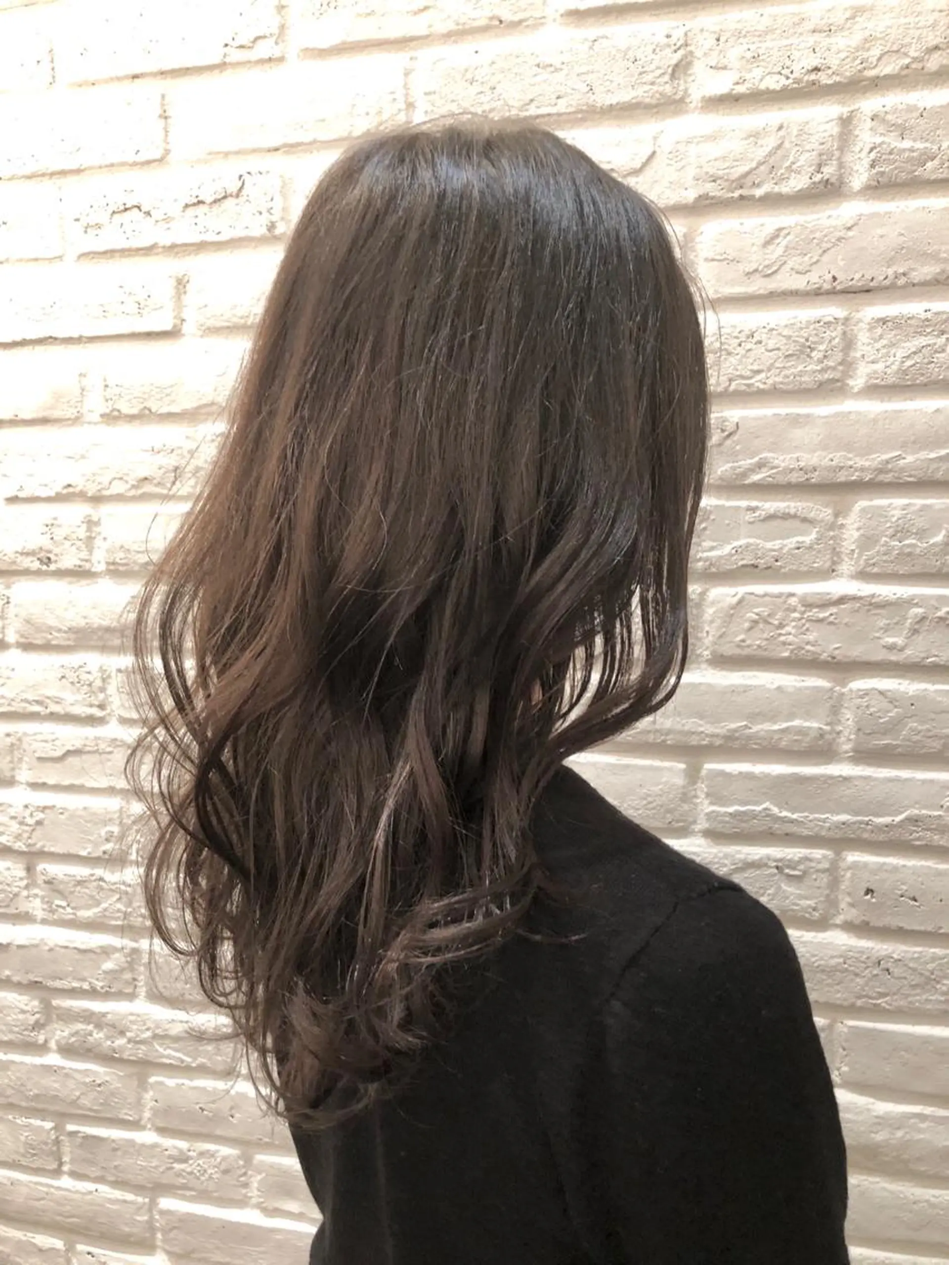 セミロング アッシュ 大石 健太のヘアスタイル