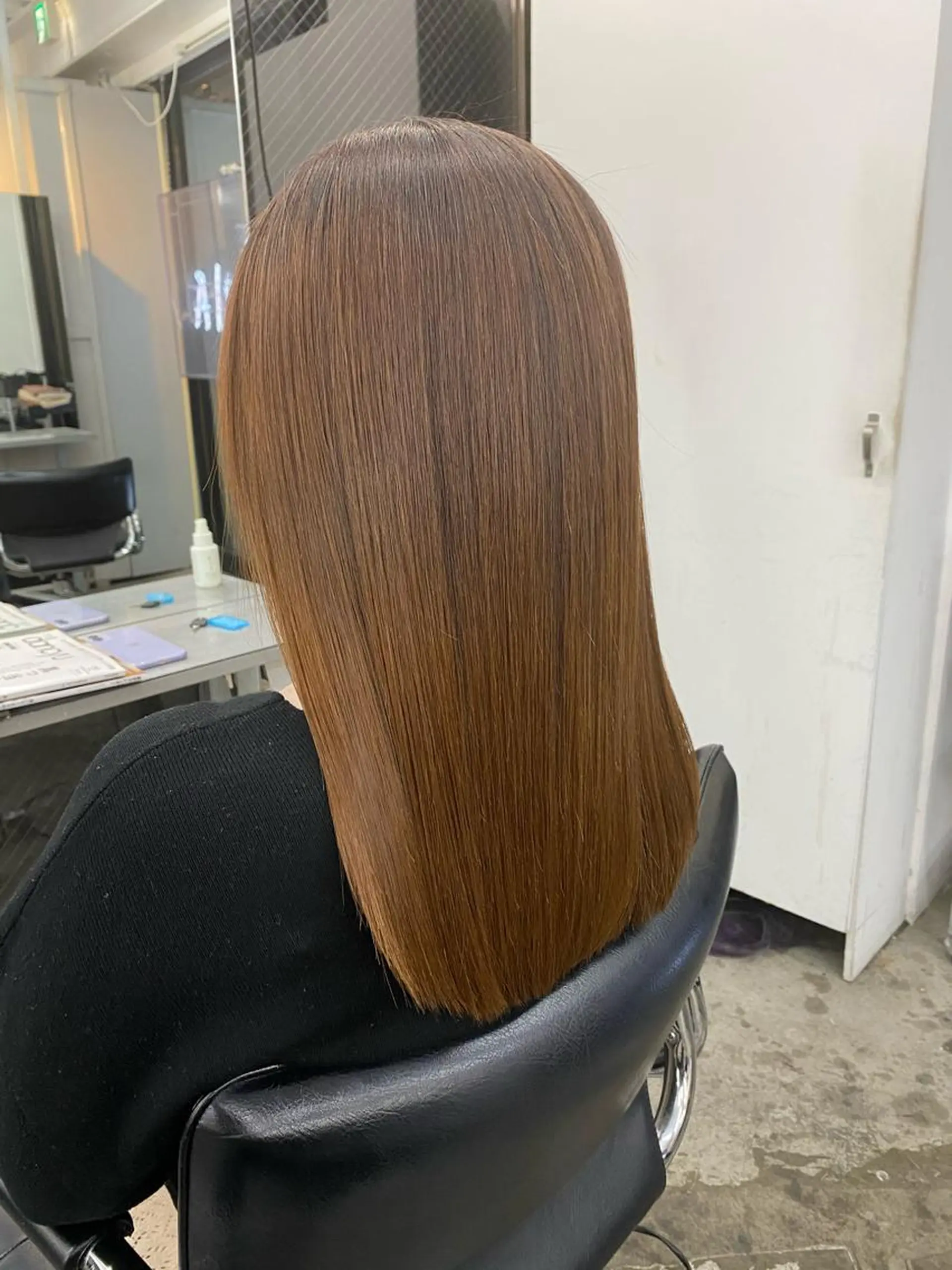 ミディアム カラー ☘️ブリーチ/ハイト ーン/レイヤー/のヘアスタイル