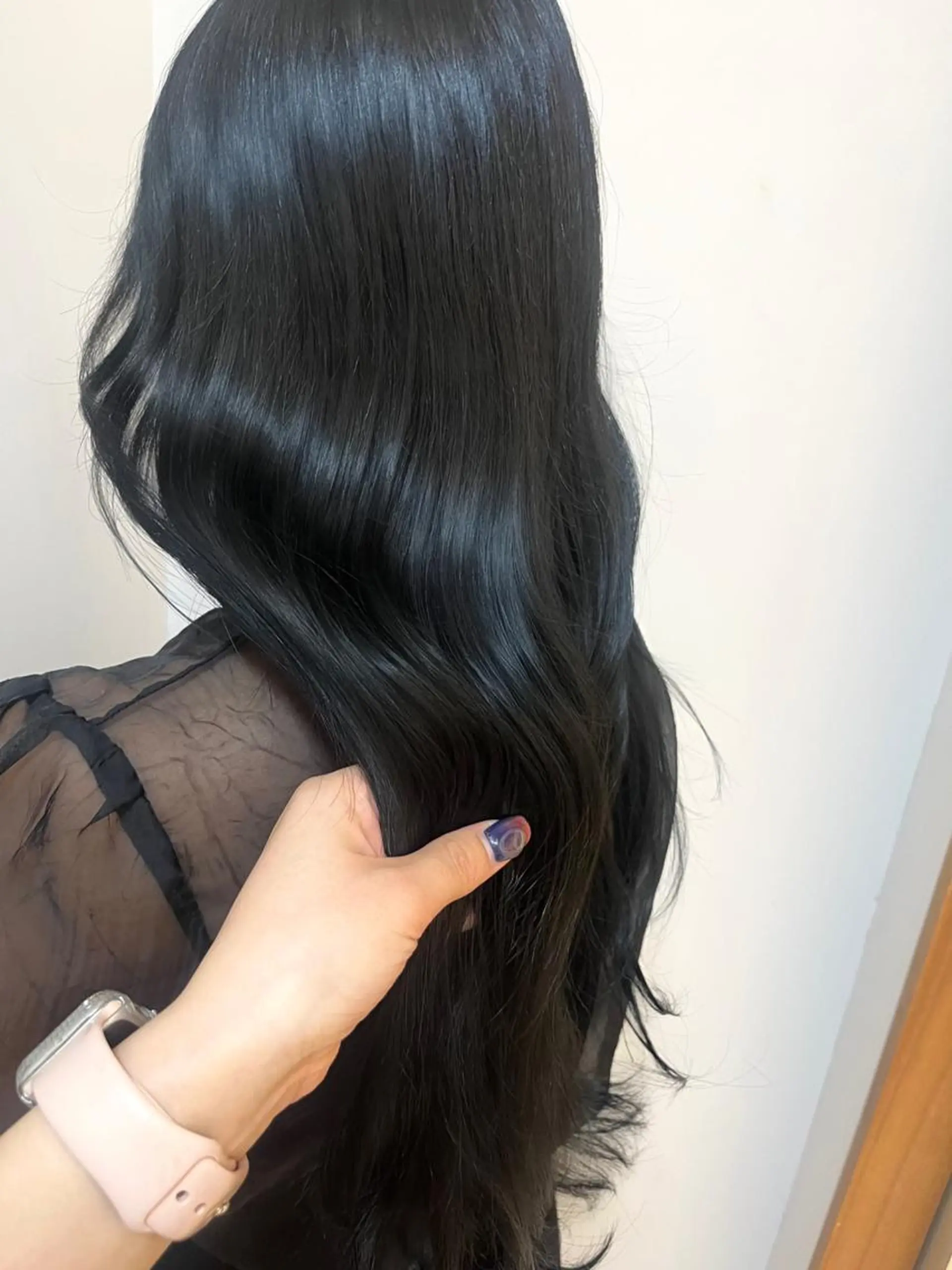 カラー *NIYONHAIR 古田百恵華*のヘアスタイル