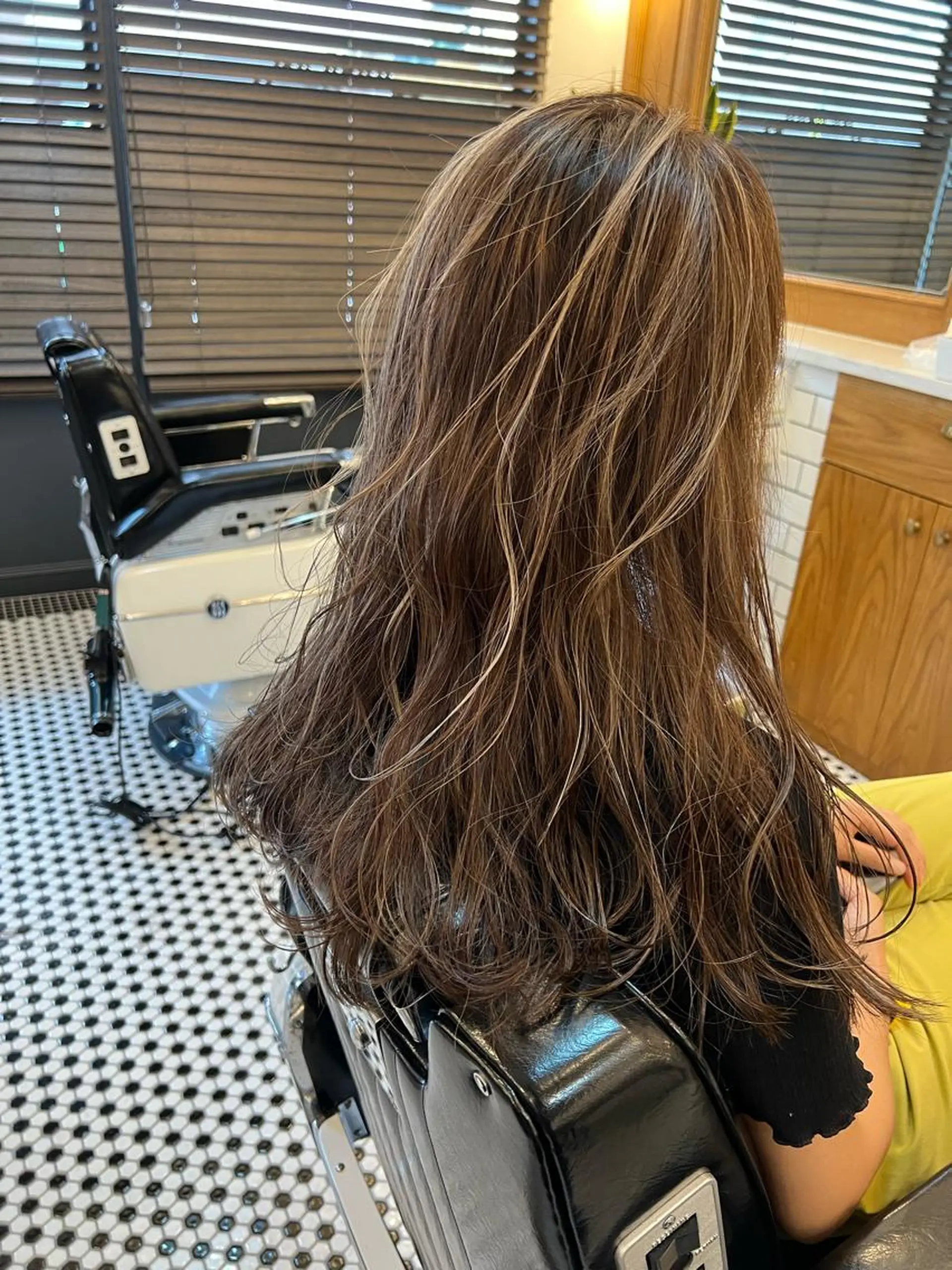 ロング カラー nishido ハイライト/海外ヘアのヘアスタイル