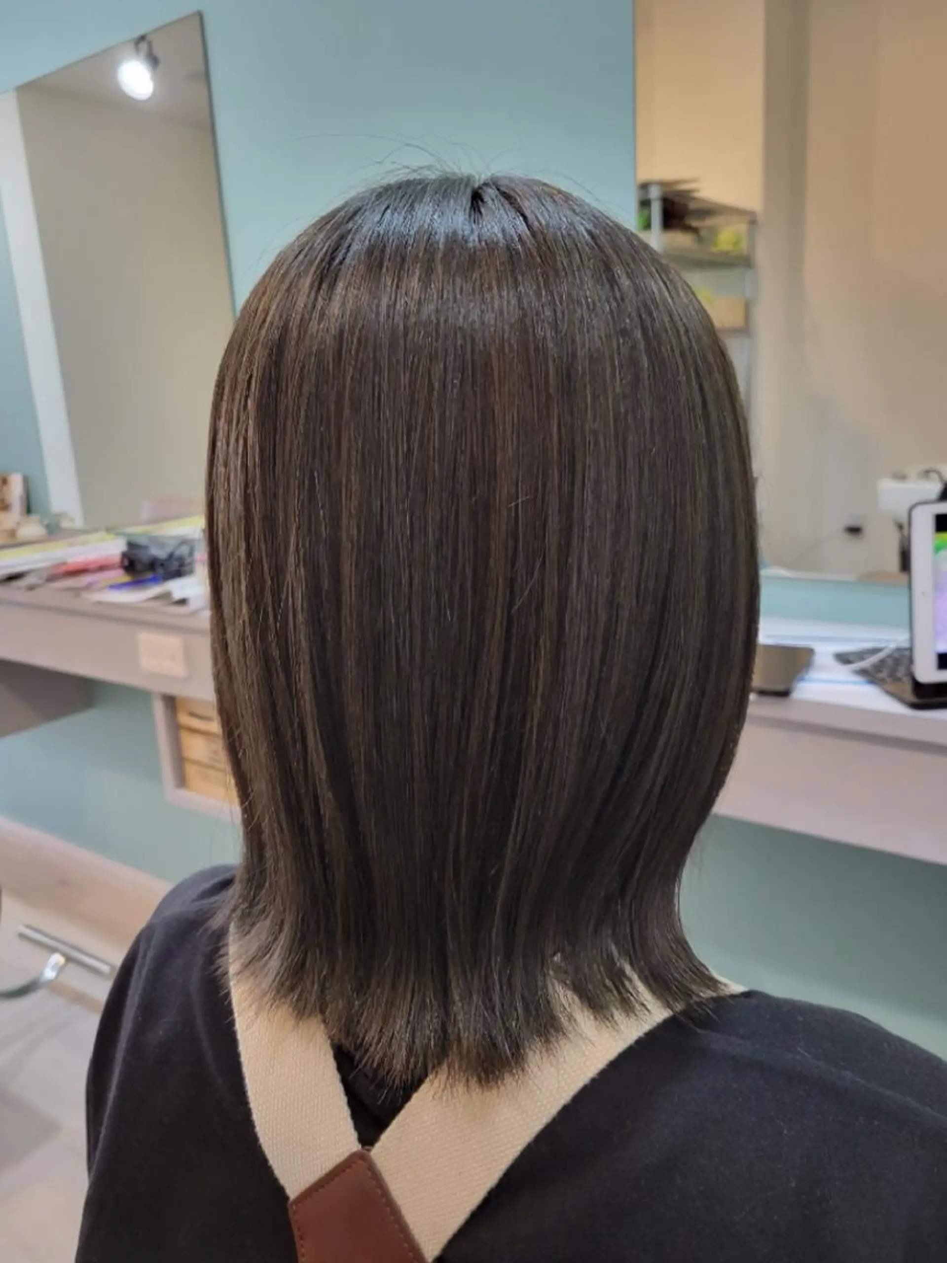 ミディアム カラー 外ハネヘア カット ヘアカラー Hair Stylist MAFUYU所属・ハイライト/カラー ⭐中村真冬のヘアスタイル