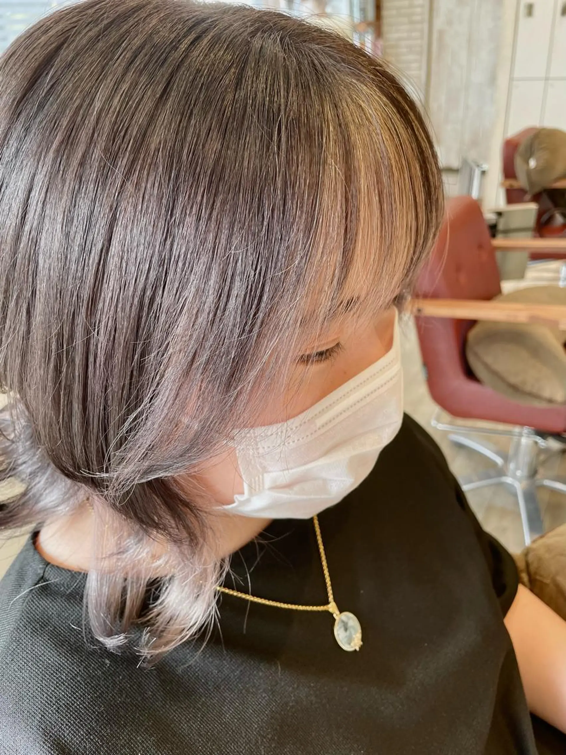 ミディアム カラー イヤリングカラー ✨横須賀髪質改善✨️ 加藤 百音のヘアスタイル