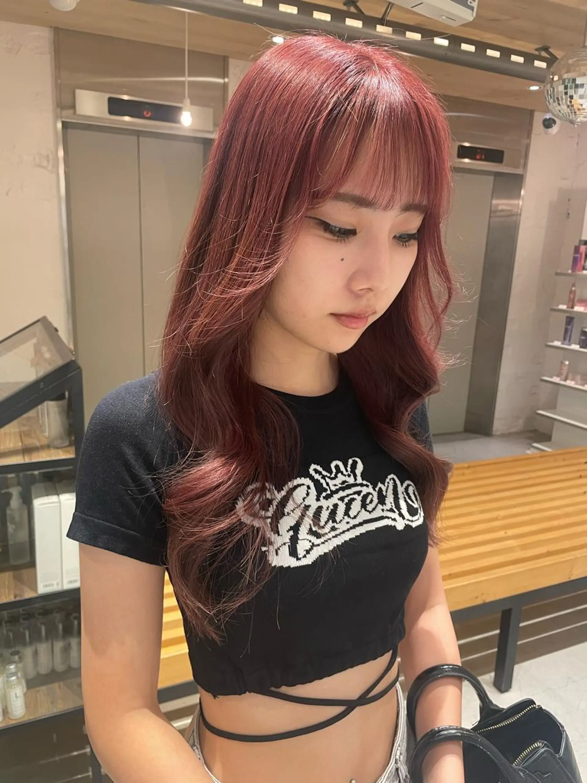 ロング カラー LUNTY NAMBA所属・艶ハイトーン👑♡ NATSUKIのヘアスタイル