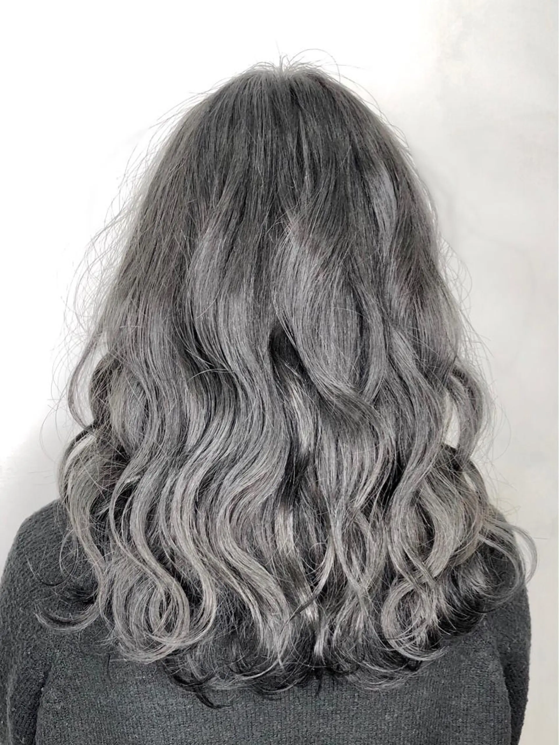 ミディアム カラー ブリーチ ケアブリーチ 透明感カラー ヘアカラー トリートメント ヘッドスパ 美髪矯正 🌈髪質改善 山下のヘアスタイル